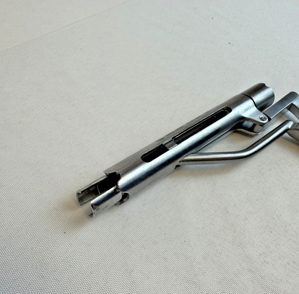 Globus Medical 682.399 ELLIPSE Top Loading Ratcheting Rod Reducer