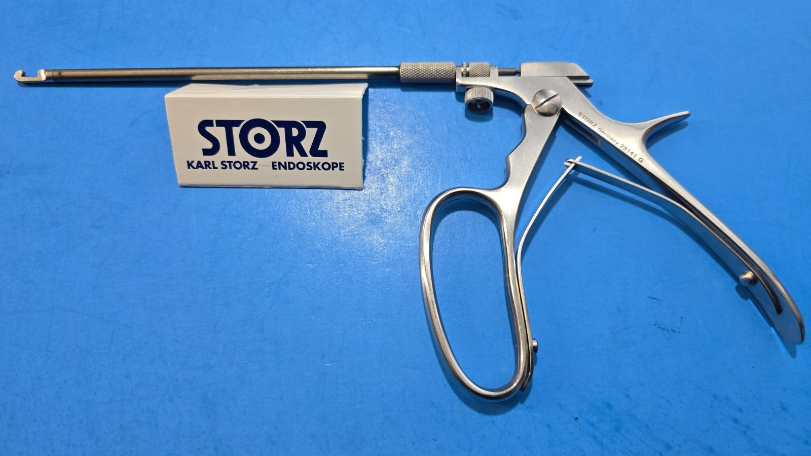 Karl Storz 28141G Orthopedic Kerrison Rongeurs 1mm 7″ Shaft 90* Rotating Shaft
