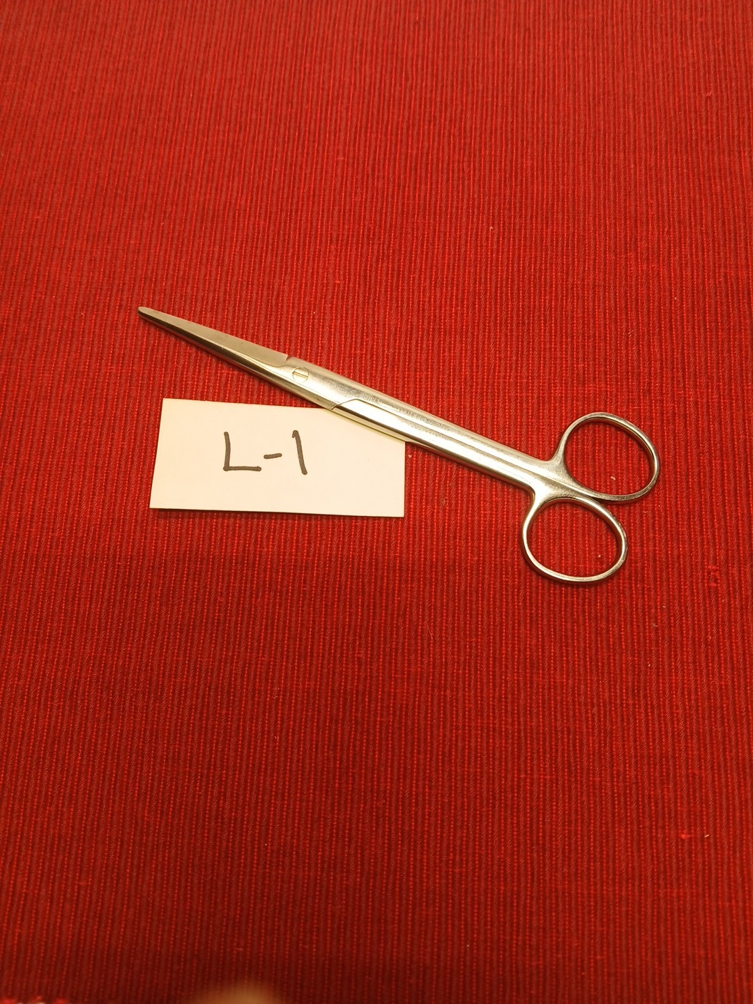 Codman Surgical Mayo Straight Beveled Blade Scissors 17.1cm Length 54-4090