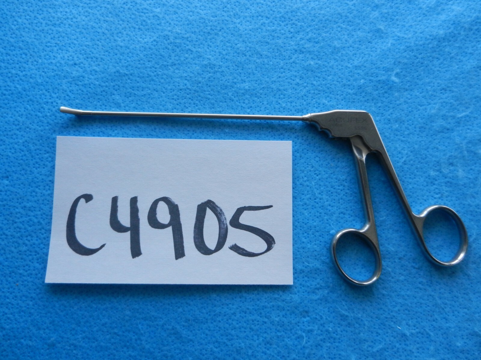 Acufex Surgical Arthroscopic 20 Deg Left Serrated Scissors 010816