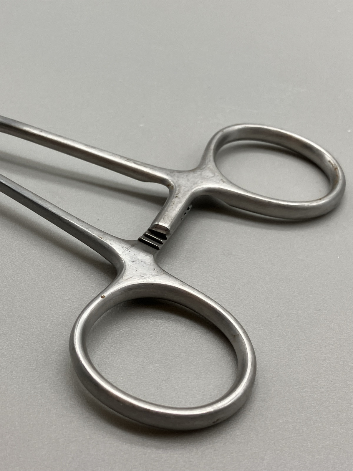 Applied Medical A3215 Surgical Clamp Made In USA