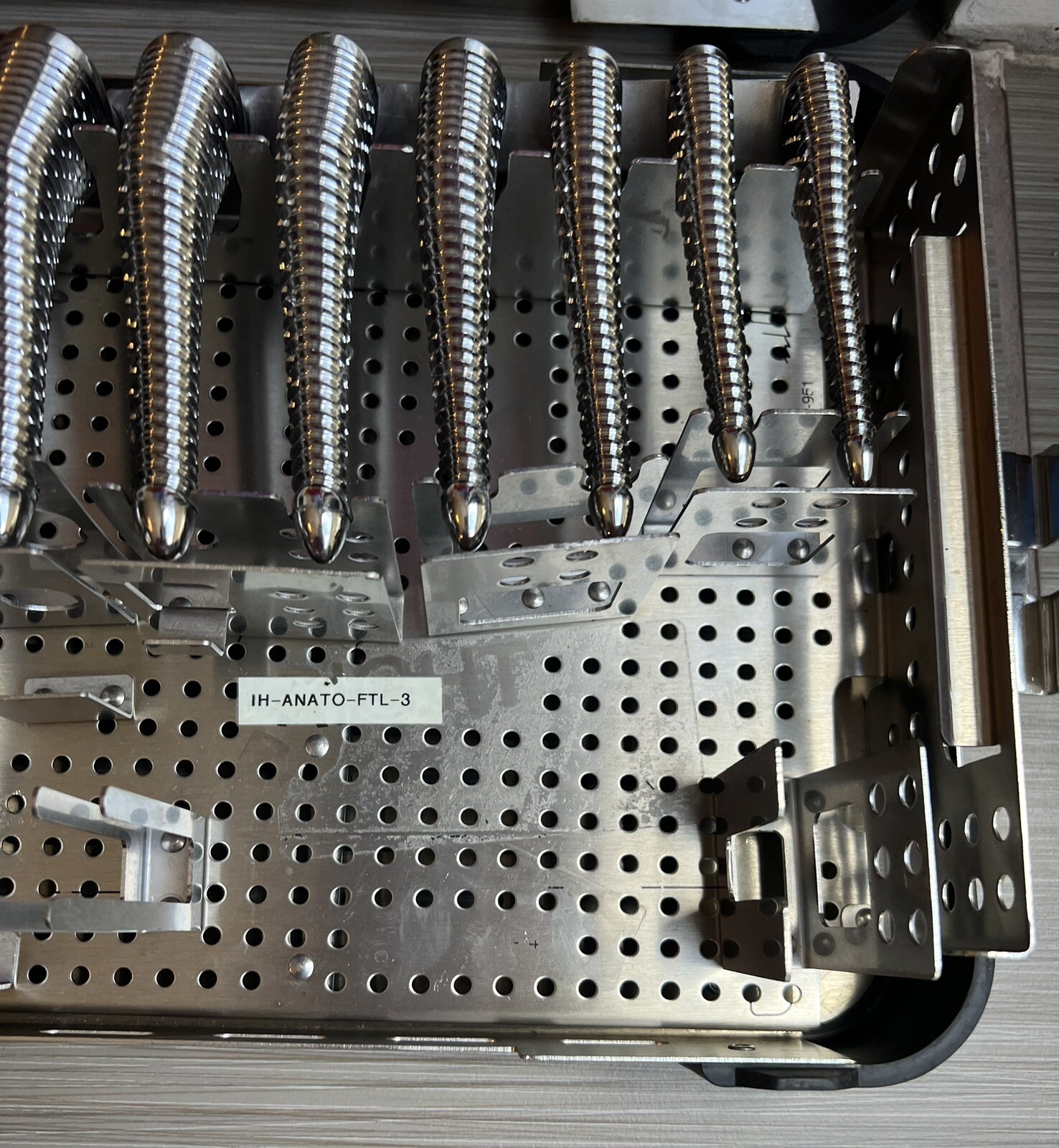 stryker surgical ortho hip system instruments set with tray