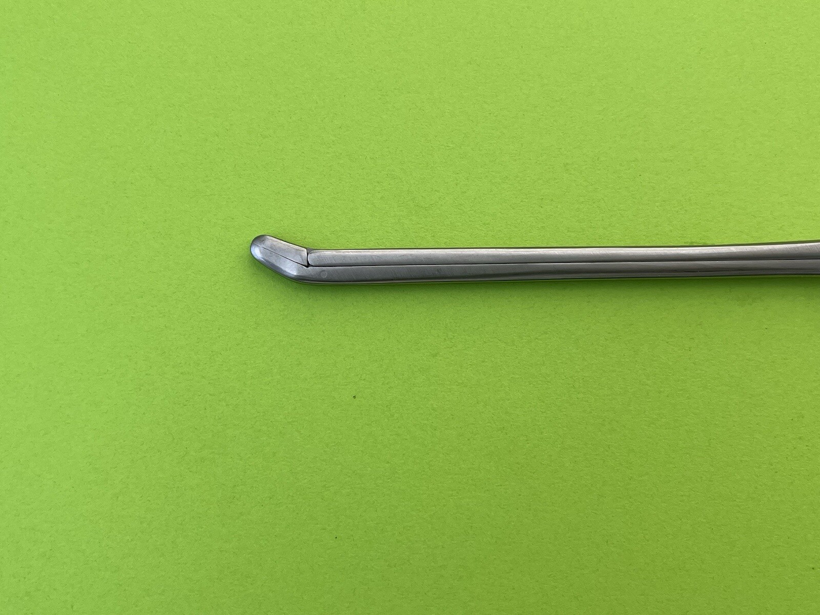 V.Mueller Spinal Pea Pod Rongeur, Angled Up 2mm x 6mm Up Bite, 5-1/2″