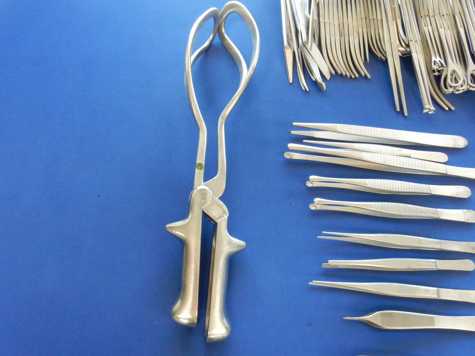 Aesculap OB/GYN C-Section Instrument Set 64 Pieces w/ Container