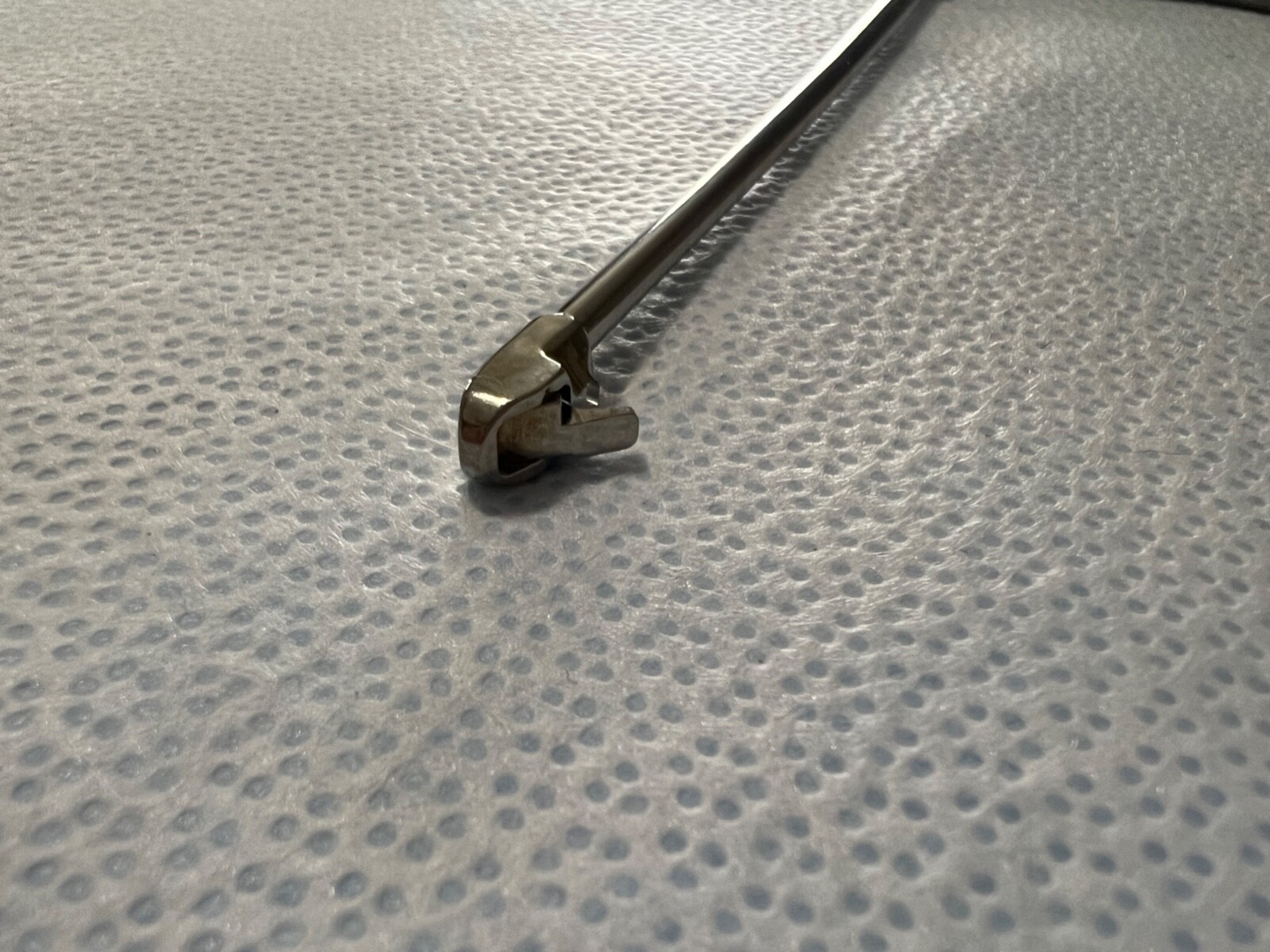 Concept Conmed Linvatec C6702 Right Retro Arthroscopic Punch 6-1/2″ Length