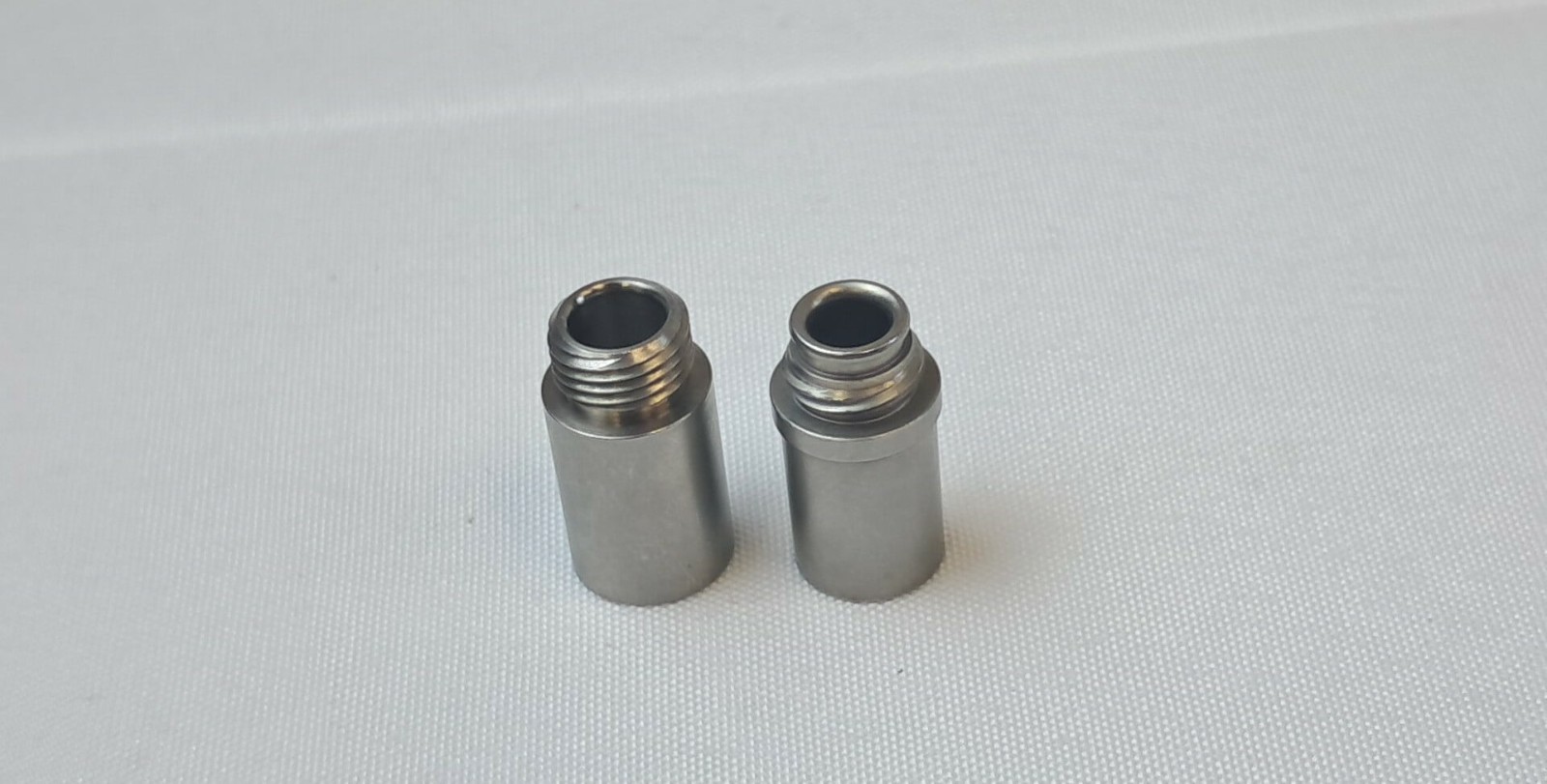 Lot of 2 Storz Telescopic Light Cable Connectors