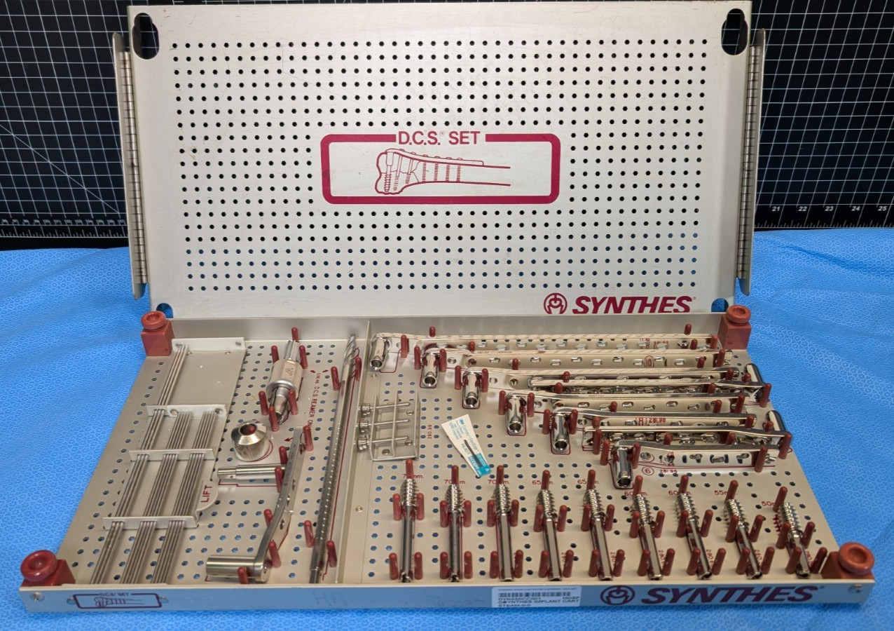 Swiss DCS Set Orthopedic Instruments 281.93 281.90 280.75 280.99 338.41 Reamer