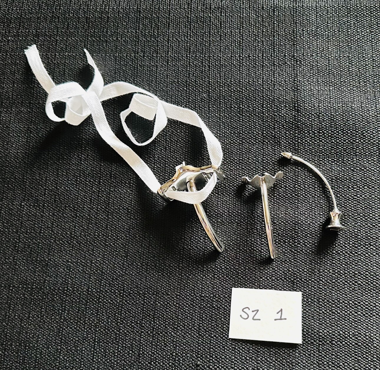 Pilling Jackson Tracheostomy Tubes (7) Sz 00-4 Great Working Condition