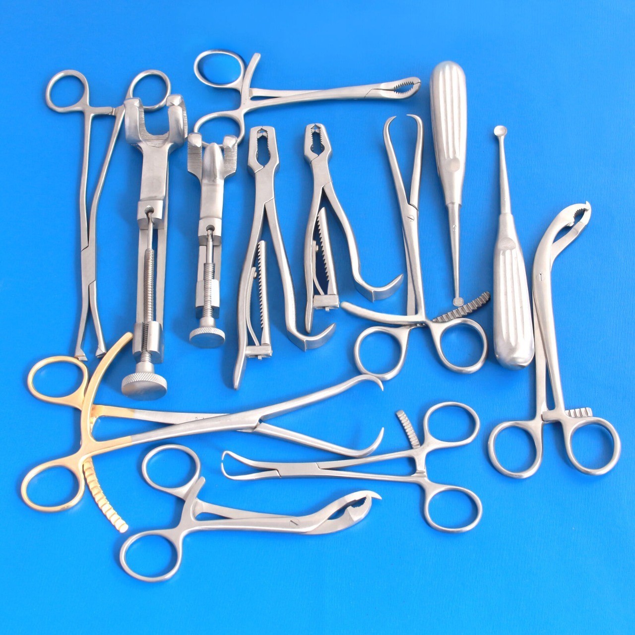 Orthopedic 14 Pcs Assorted Custom Made Set Surgical Instruments,