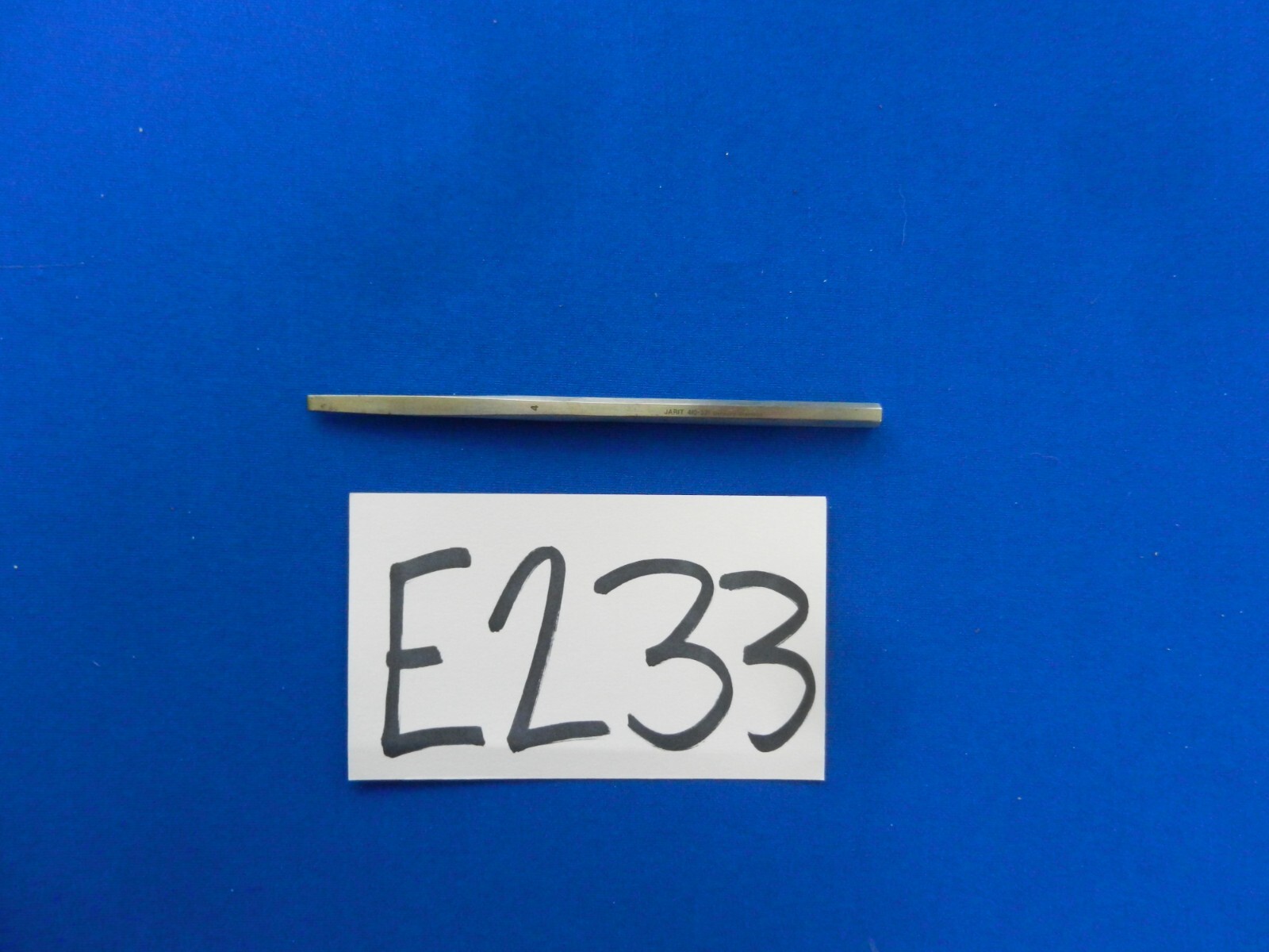 E233 Jarit Surgical Hexagonal Handle 4.0mm Straight Osteotome 15cm 410-321