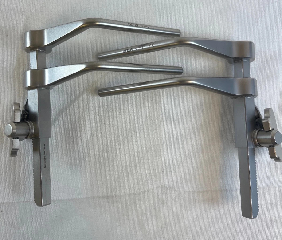 Boss Instruments 73-2587 & 73-2588 CVB Distractors Left & Right 100mm Rack Neuro