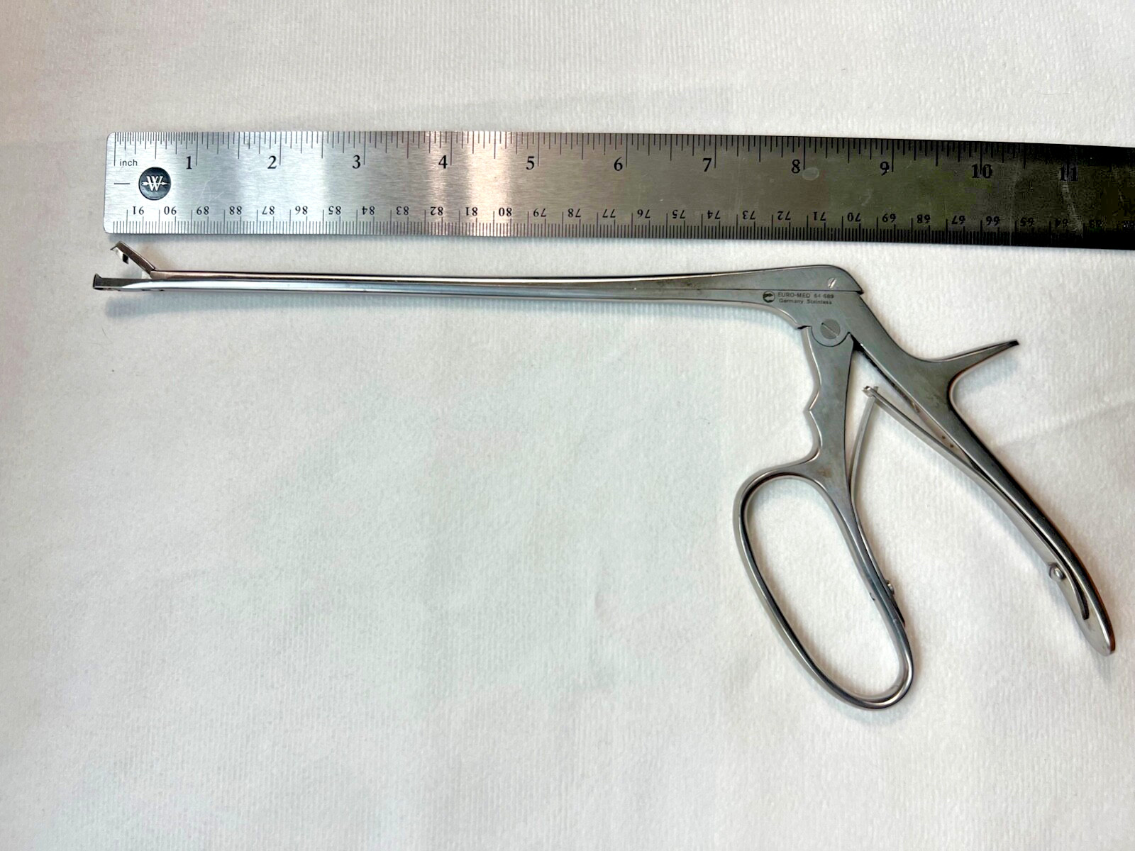 Euro-Med 64-689 Tischler-Morgan Classic Biopsy Punch 7mm X 3mm Bite 21cm Length