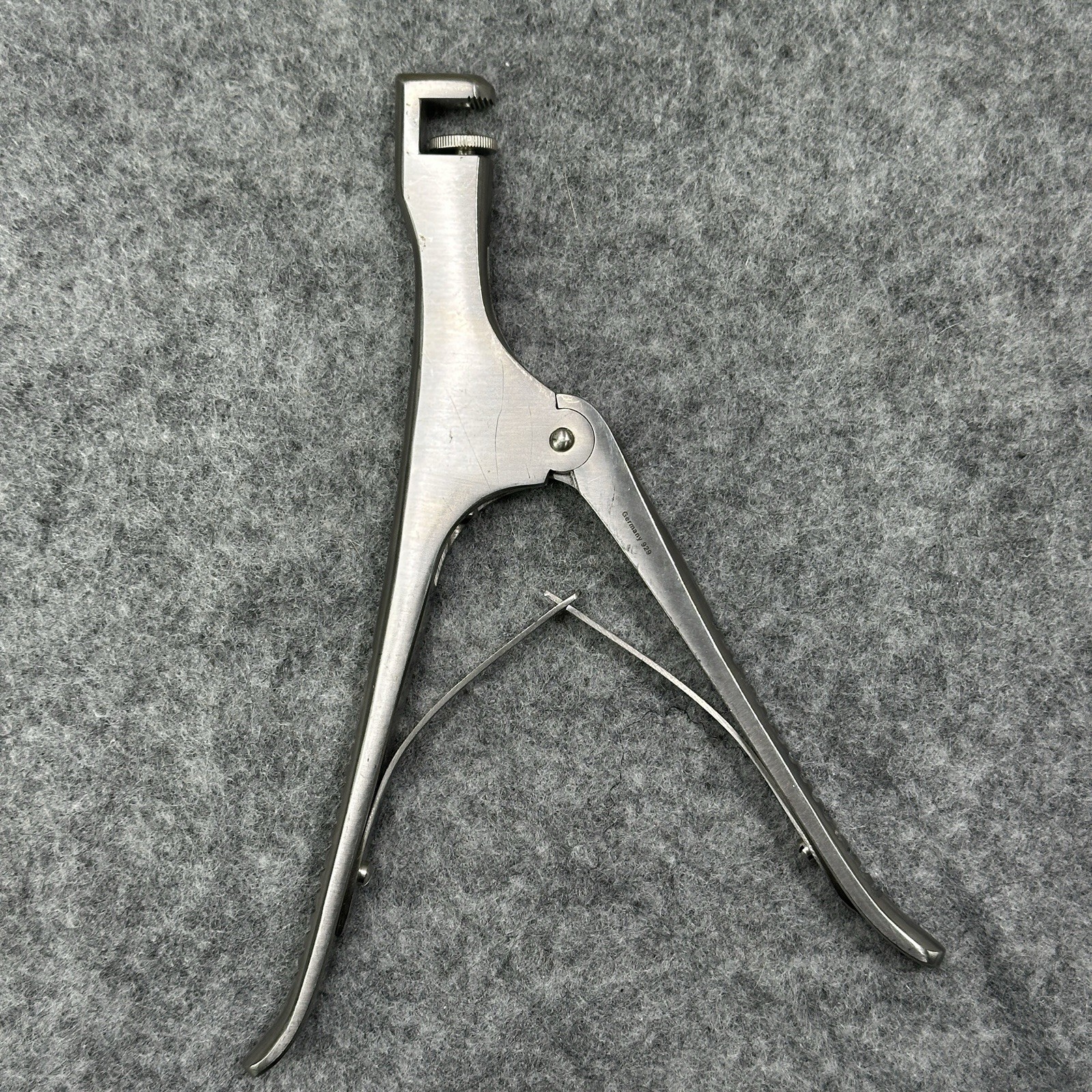 Codman Sternal hardy Sella Punch Straight Forcep 43 51-1001