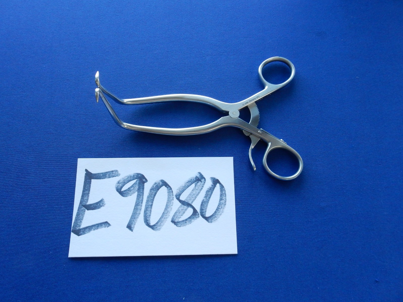 Symmetry 50-1211 Seletz-Gelpi Right Angle Retractor 6-1/2″