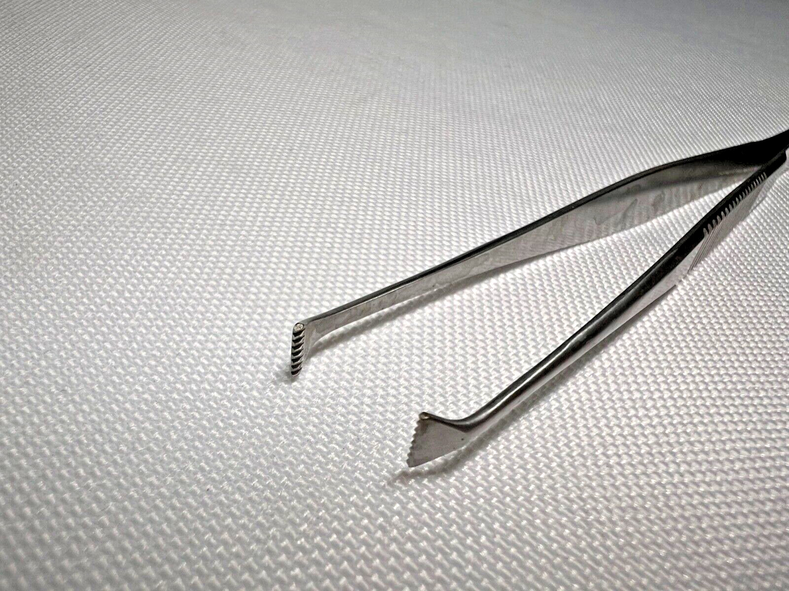 MSI Precision Instruments 5-2673 Graefe Fixation Forceps 4.5mm Jaws X 4-1/4″ WL