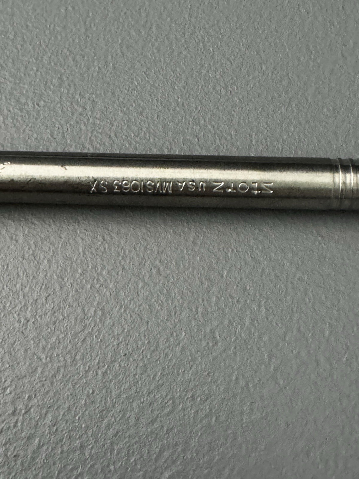 Storz Ophthalmic Irrigating Aspirating Handpiece 17 Gauge 0.3m Curved MVS1063SX