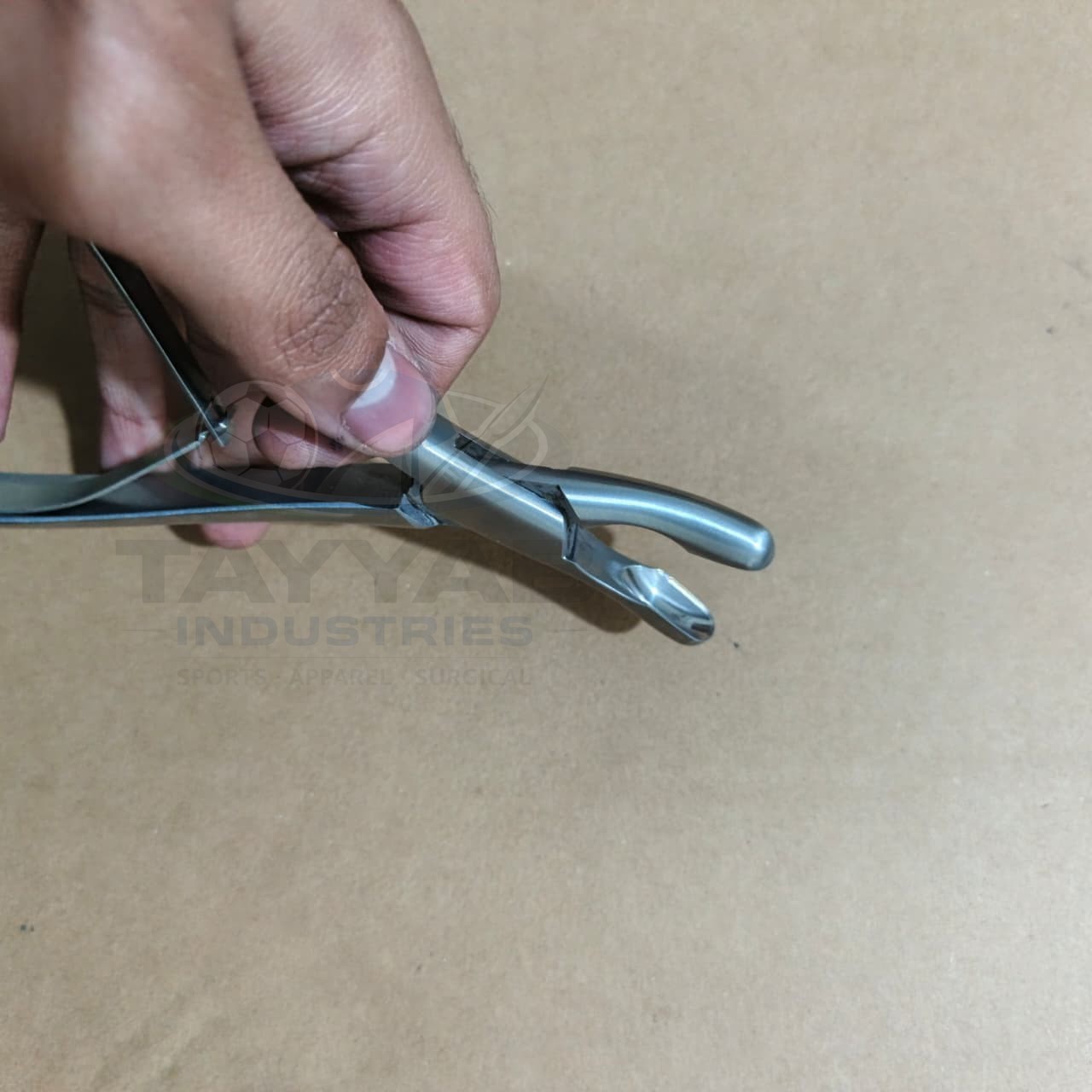 Luer Bone Rongeurs 7″ Straight 8mm Bite Neuro Surgical Instrument Stainless