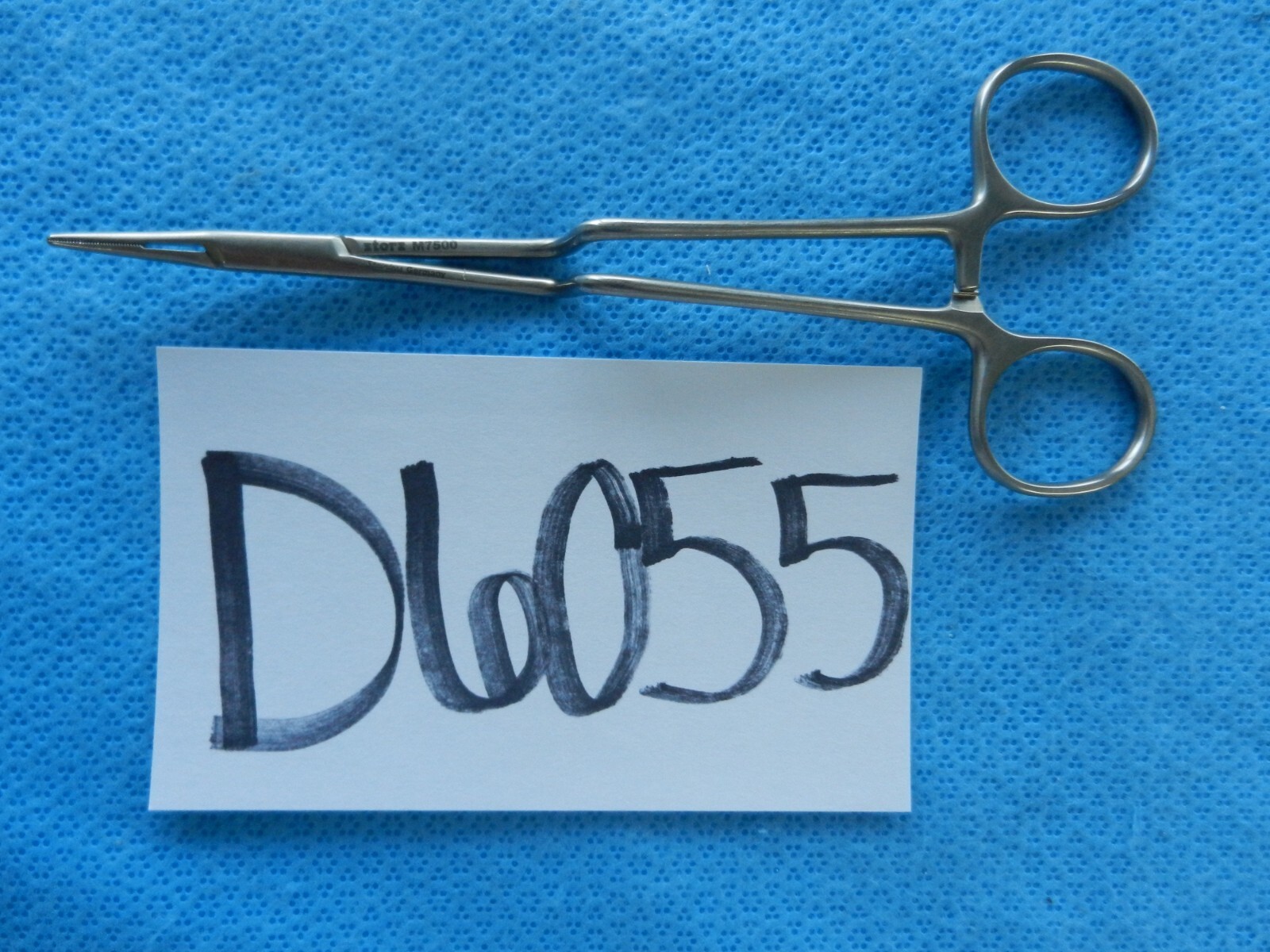 D6055 Storz Straight Bayonet Surgical Holders Fine Jaws 16.2cm M7500