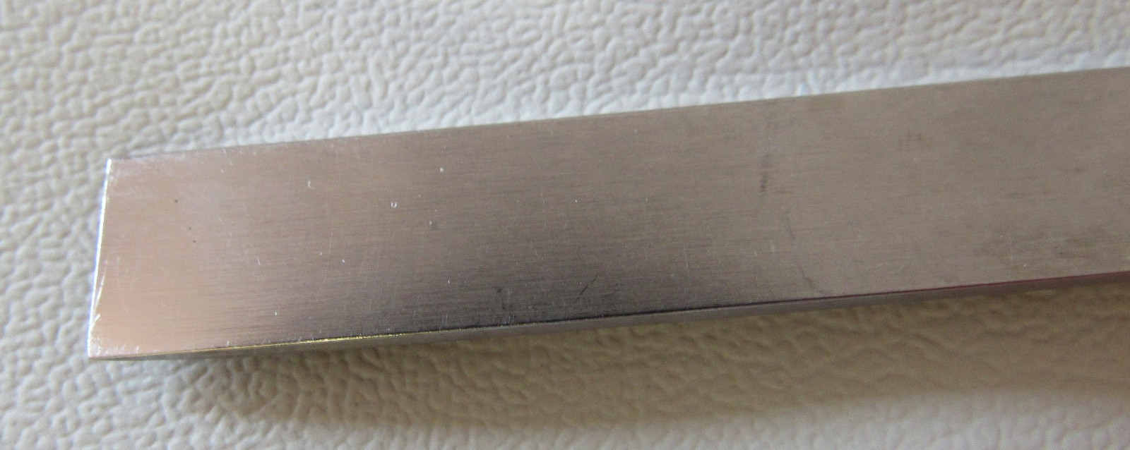 Aesculap OL304R Osteotome w/ Numerical Marks 12mm Overall Length 7″ Stainless