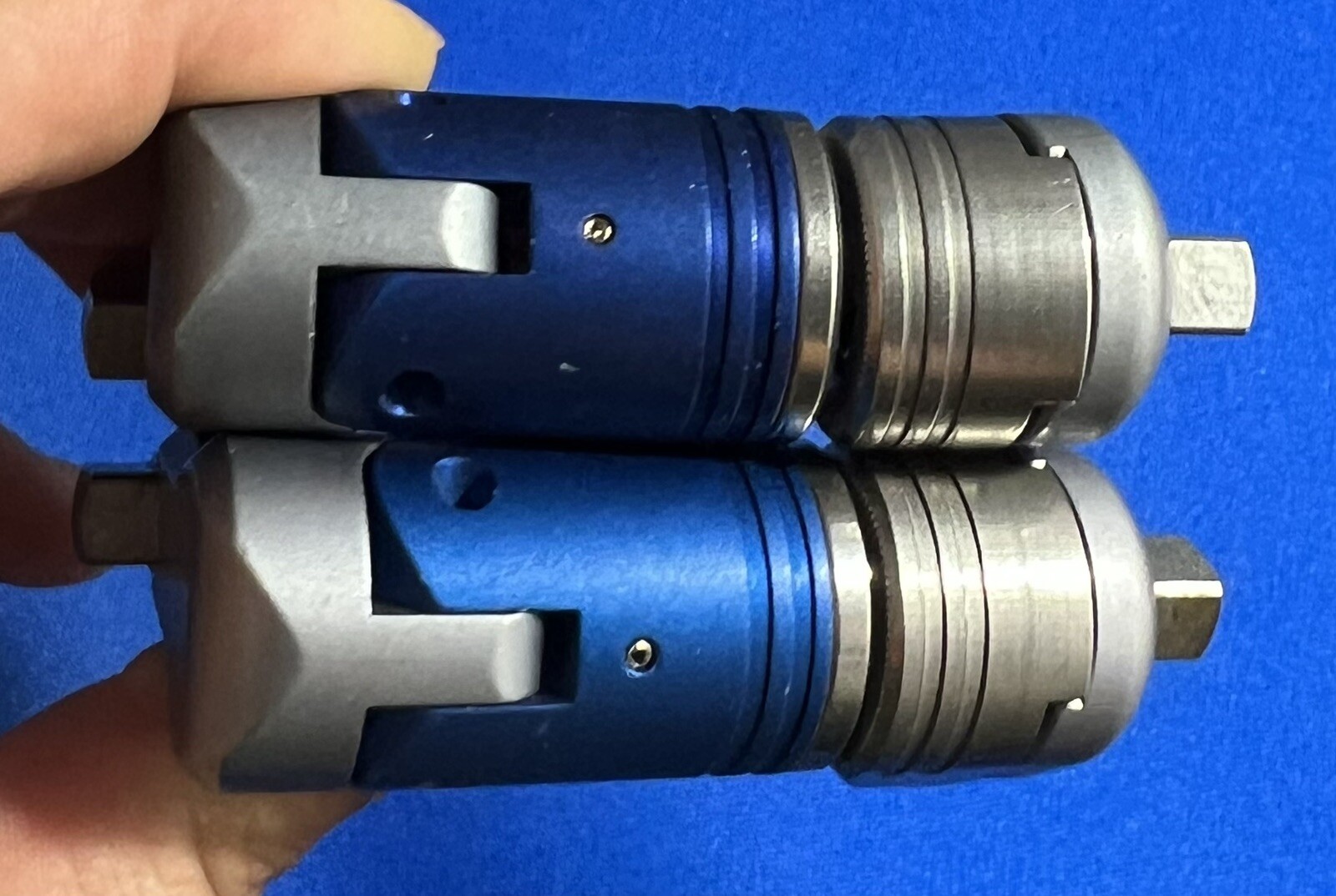 Stryker Howmedica 5150-3-170 monotube Pin Clamp Blue Lot Of 2