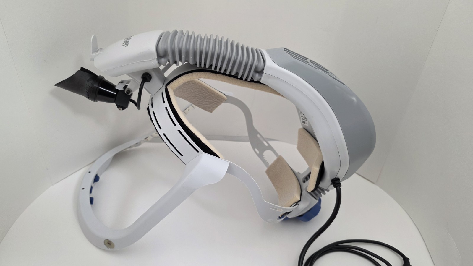 Stryker 0408-645-000 Flyte Surgical Helmet w/ Light, 408-600-300 Power Cord Batt
