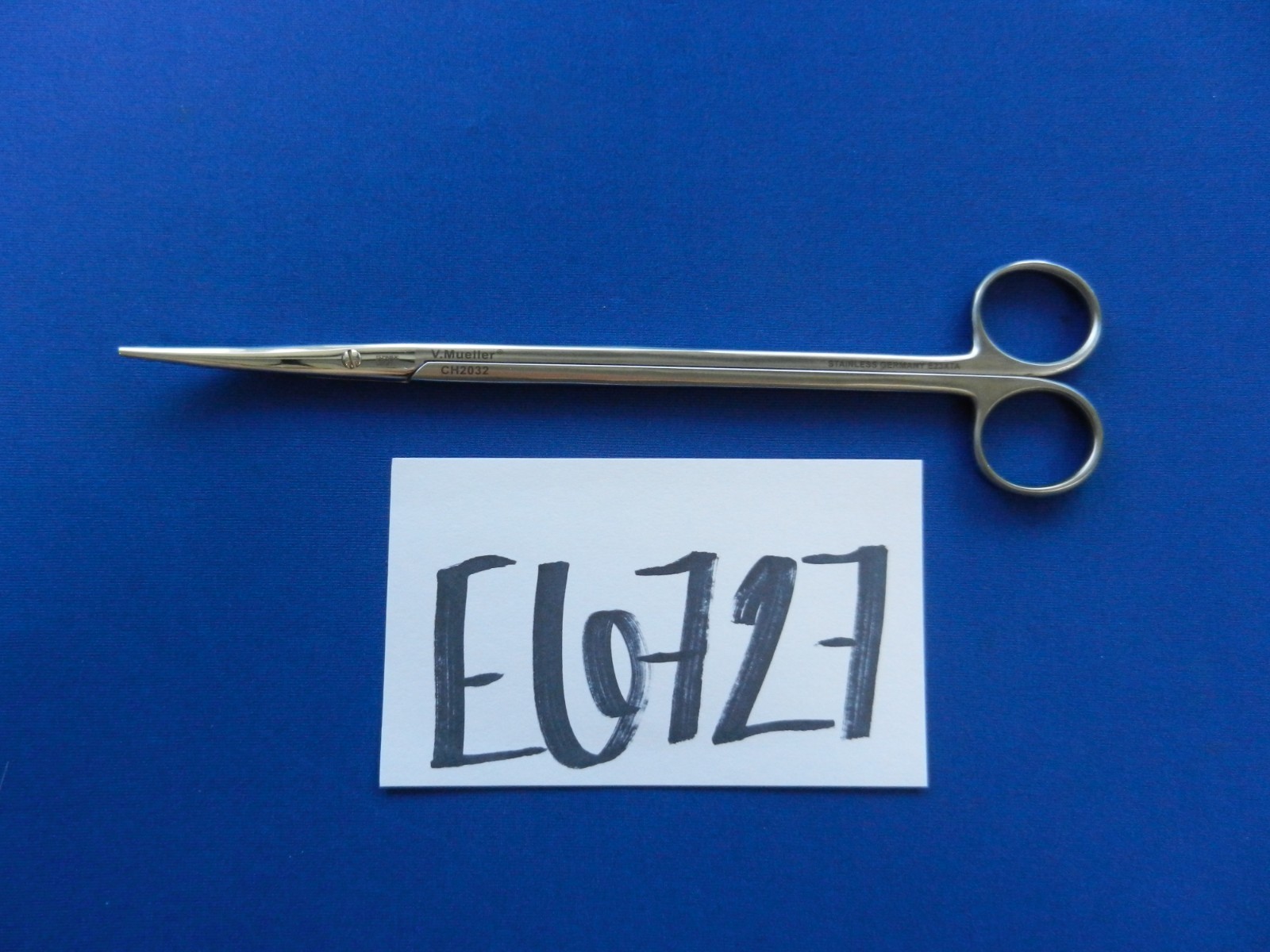 E6727 V. Mueller CH2032 Metzenbaum Blunt Curved Scissors 22.9cm Length