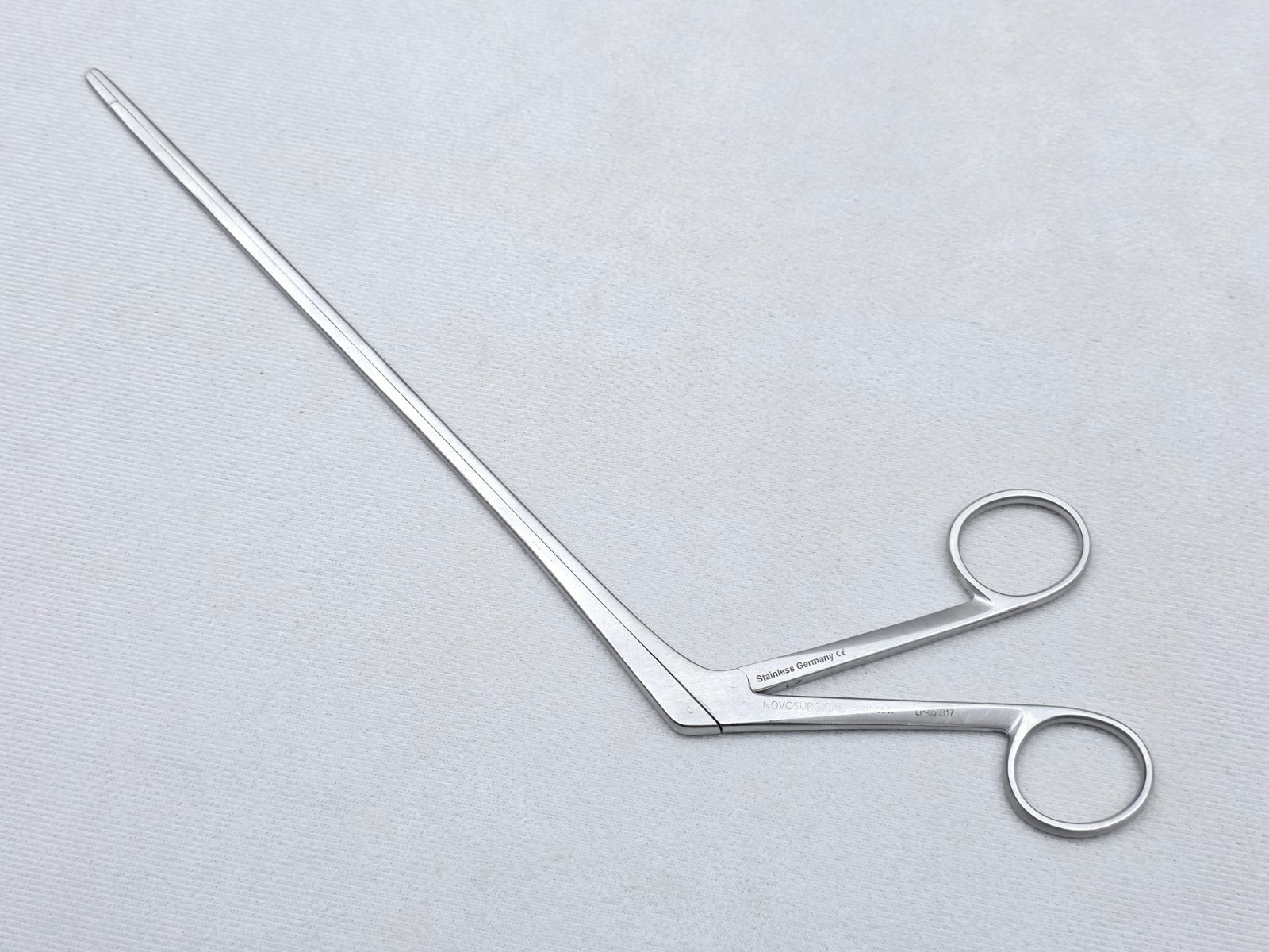NOVO SURGICAL 5719-98-H Rongeur Straight, 1.5mm x 10mm cup 9″ – Ultrasonic Clean