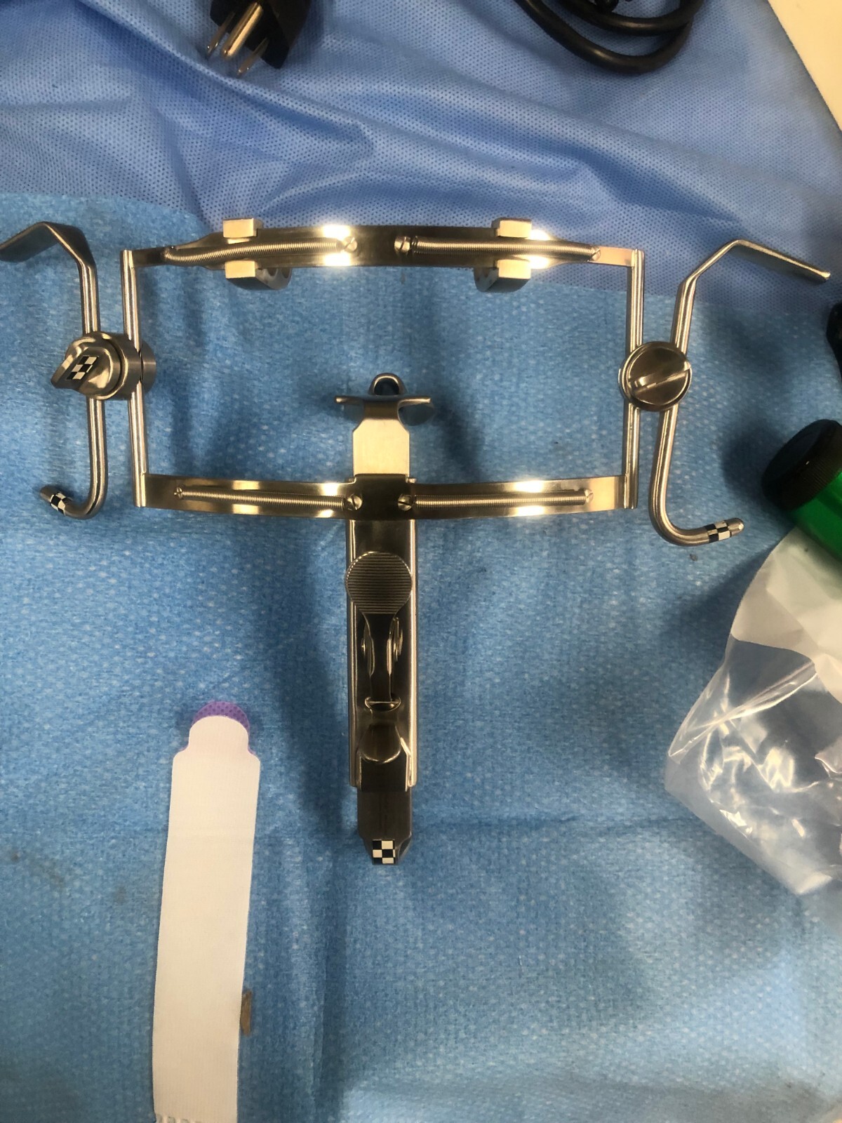 V. Mueller Surgical Dingman Mouth Gag MO130-001