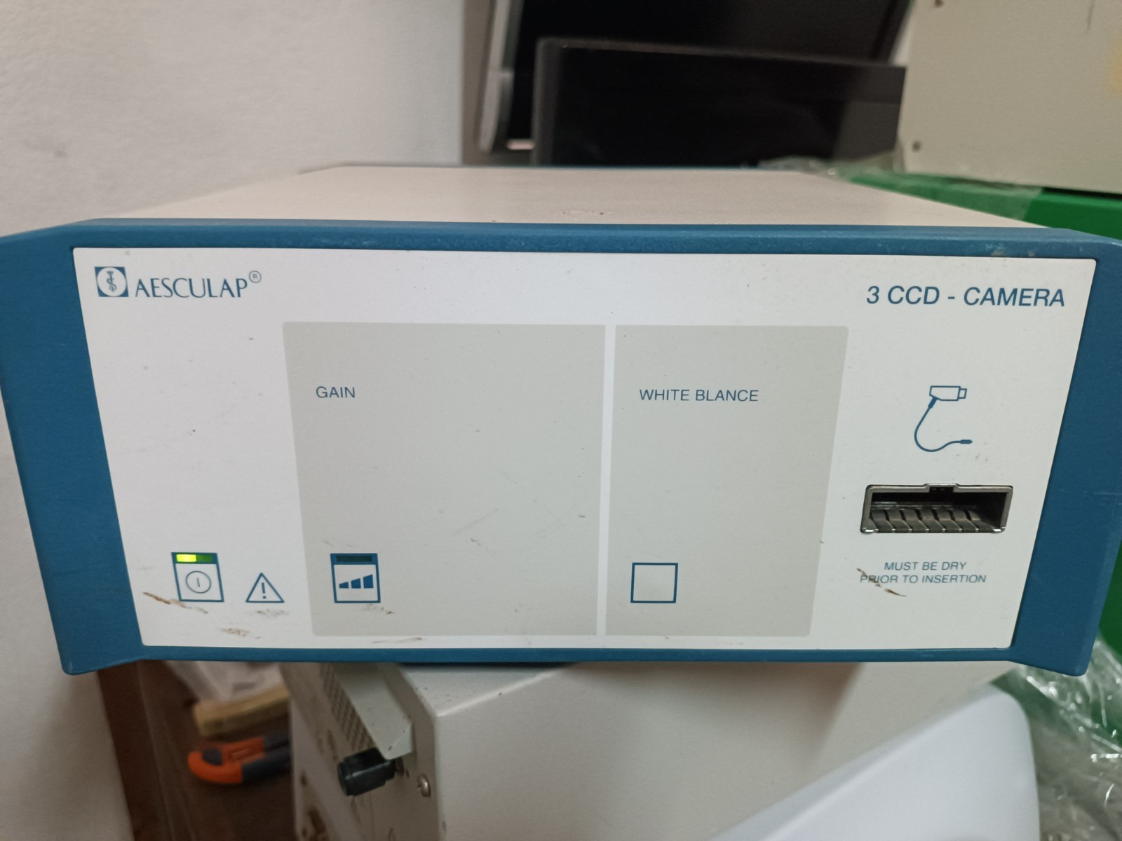 AESCULAP PV-400 401 3CCD CAMERA CONTROLLER ENDOSCOPY ENDOSCOP