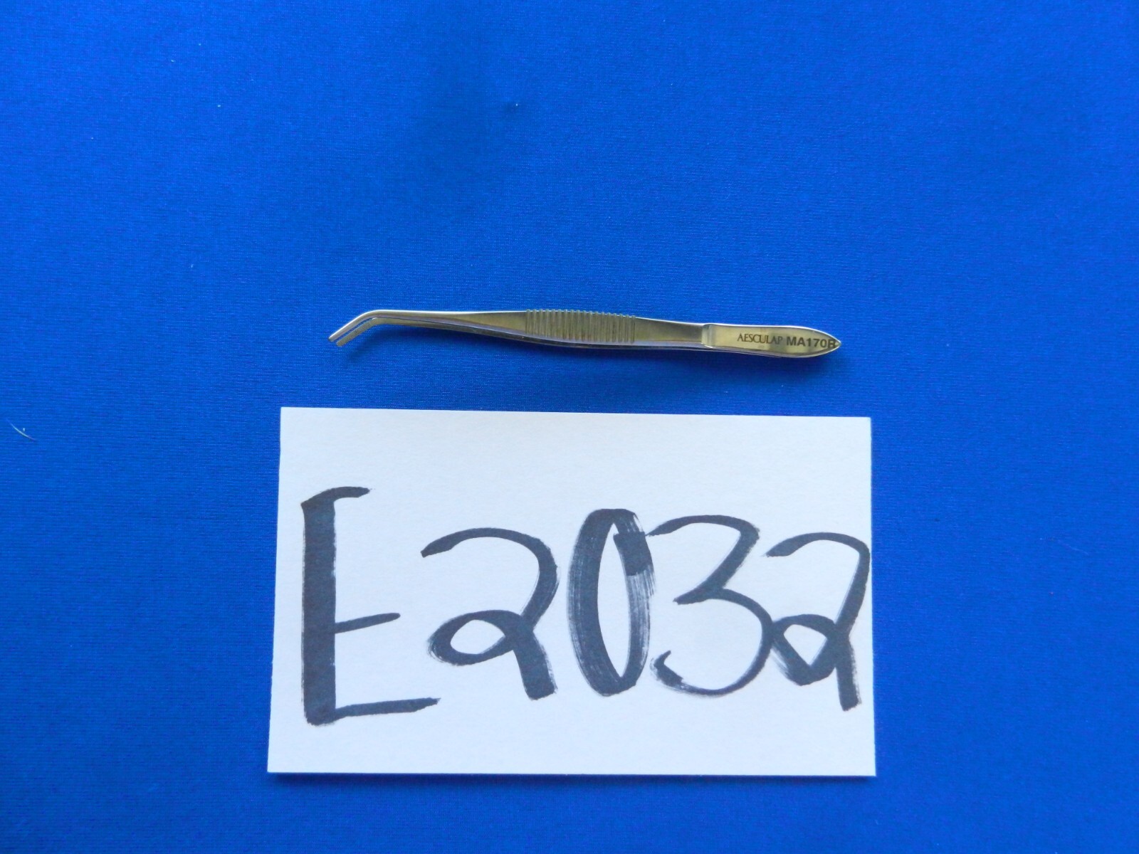 E2032 Aesculap MA170R Nugent 45 Degree Angled 10mm Serrated Utility Forceps