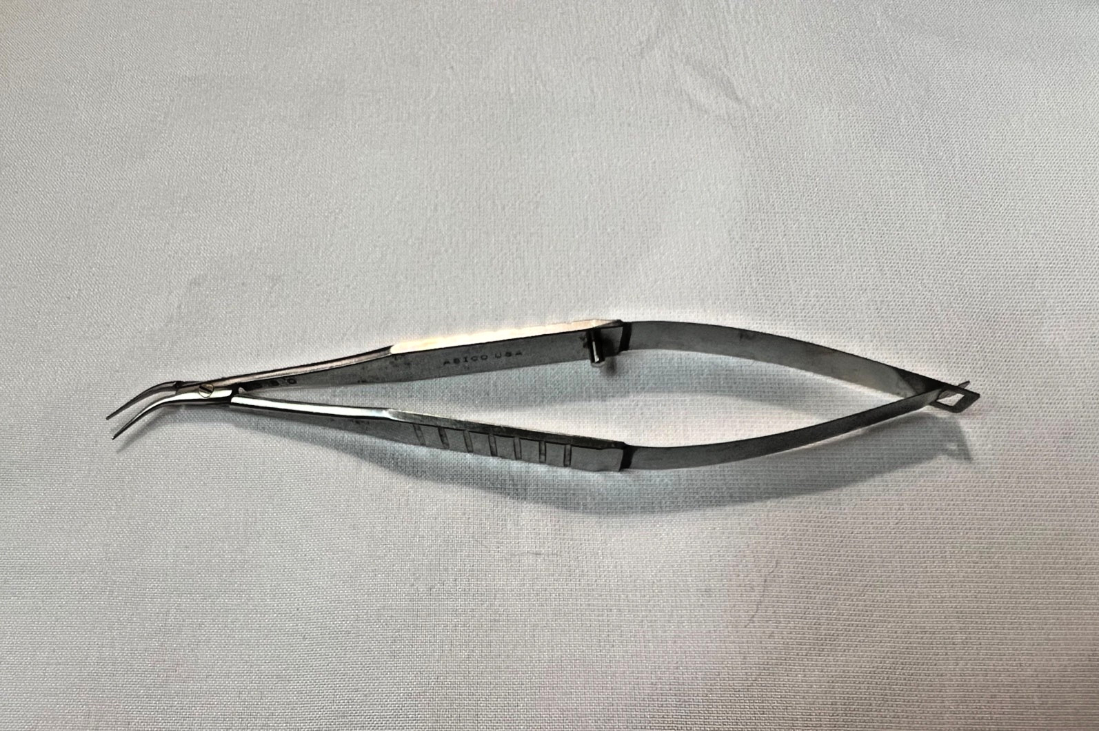 Asico AE-4211 Laydes Lens Holding Forceps 10mm Angle-Tip X 45° Jaws X 4-1/4″ L