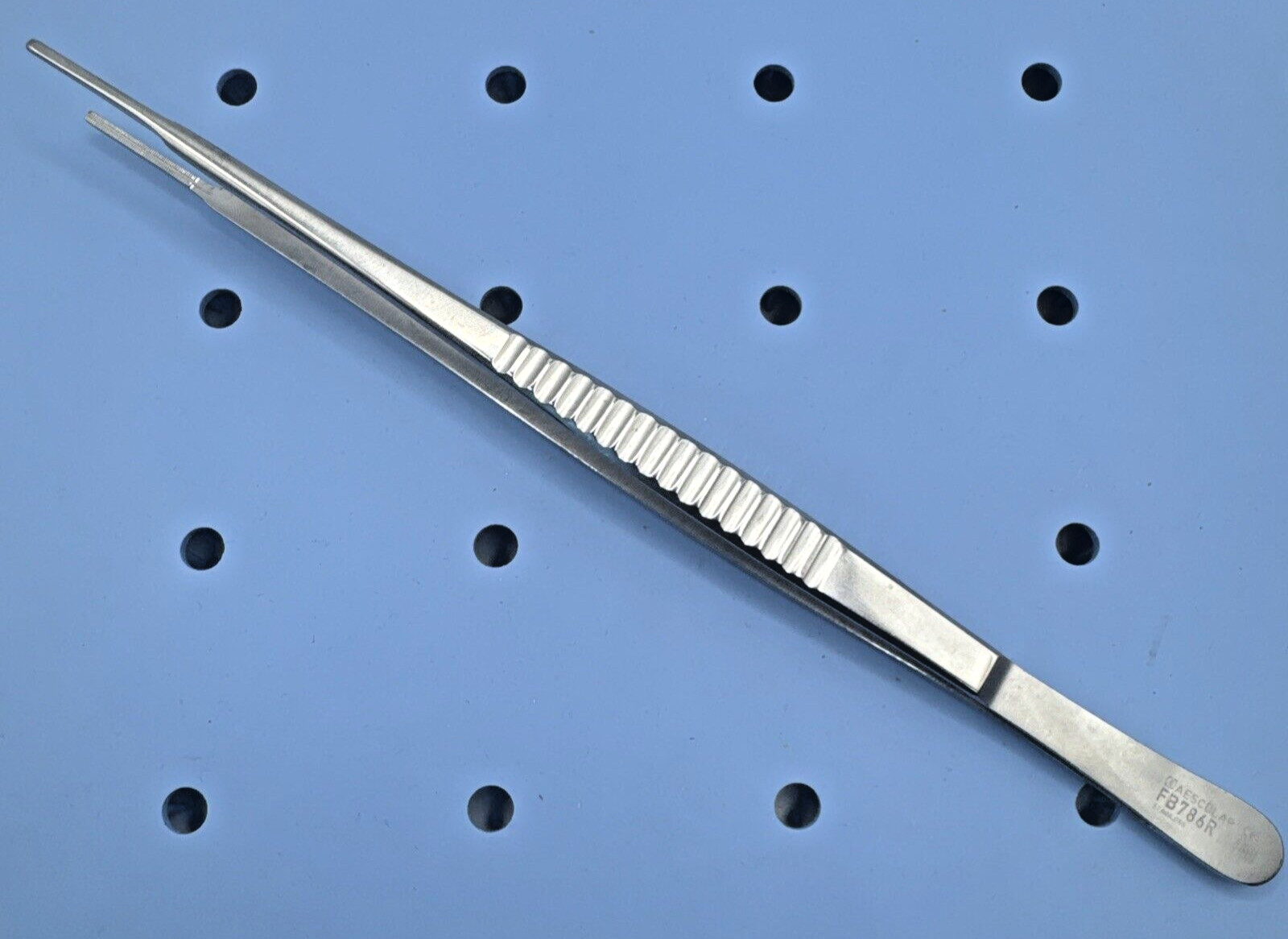 Aesculap FB786R COOLEY ATRAUMATA Atraumatic Forceps, Straight, Toothing