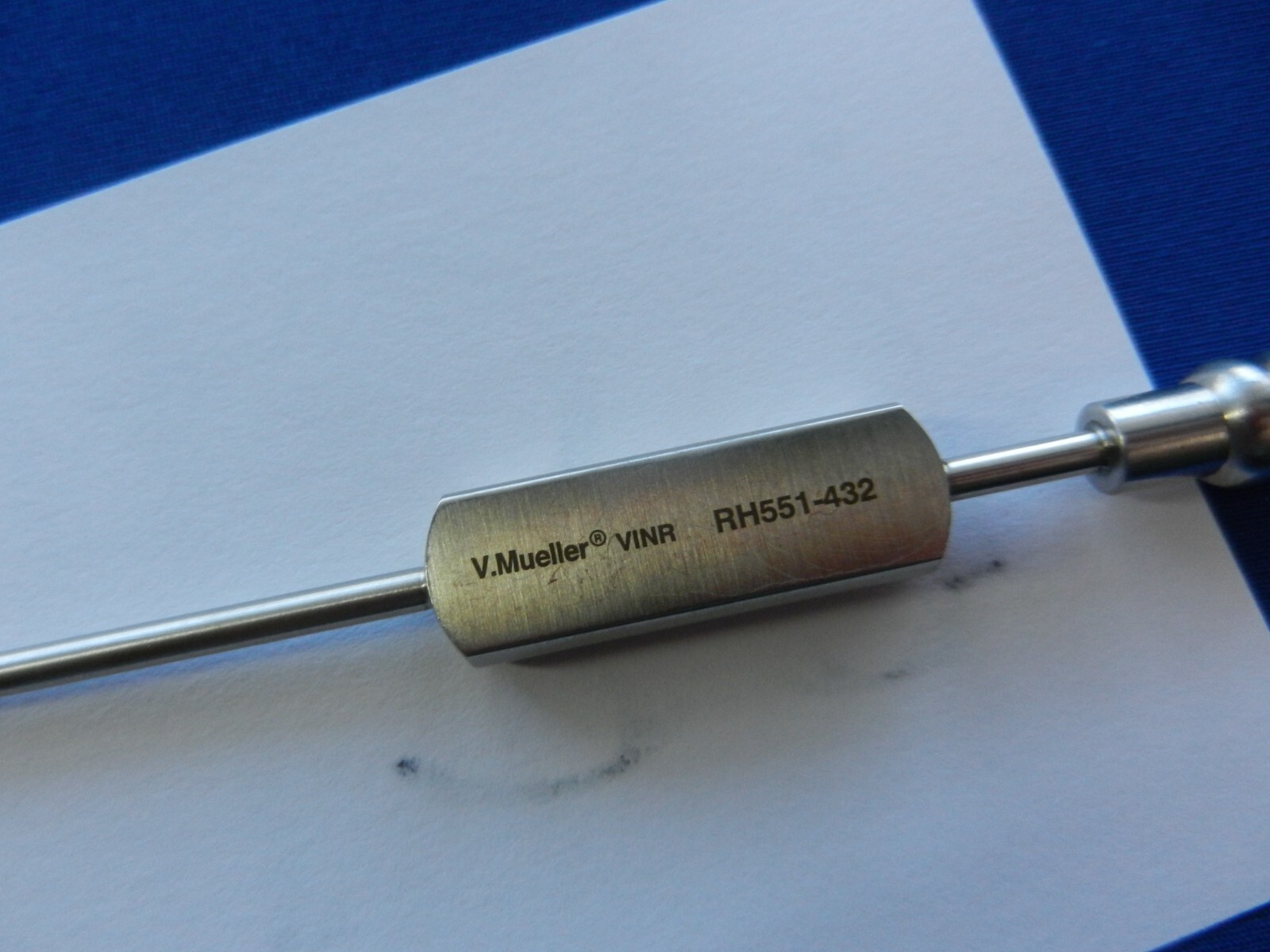 E5139 V. Mueller RH551-432 Non Vented 4.0mm Suction Tube Handle
