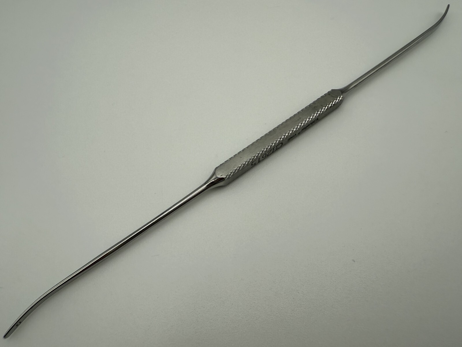 V. Mueller CH2615 Olivekrona Double Ended Dissector 7 1/2″ Length