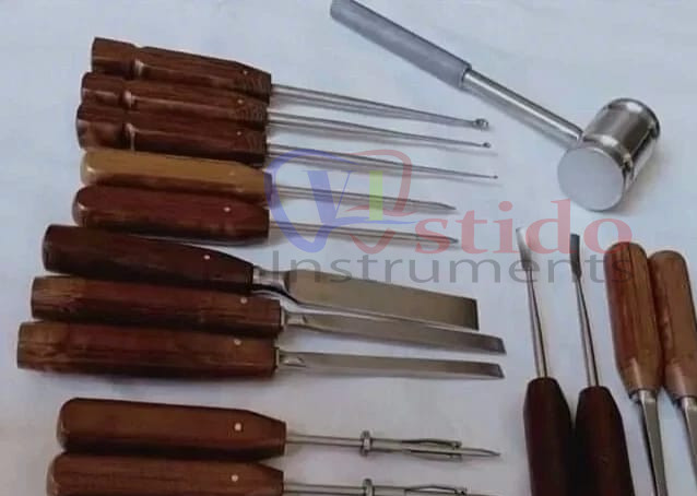Orthopedic Surgery Set of 17 Pcs Surgical Set Orthopedic instruments A++