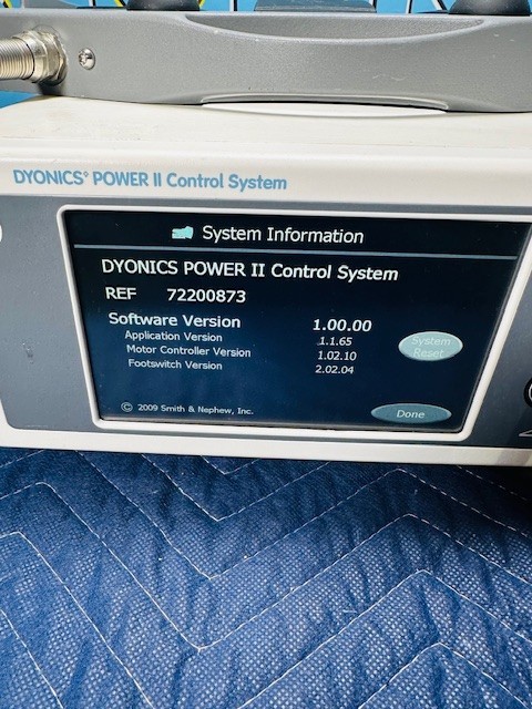 Smith & Nephew Dyonics Power II Console 72200873 w/ Footswitch/ Handpiece (C226)
