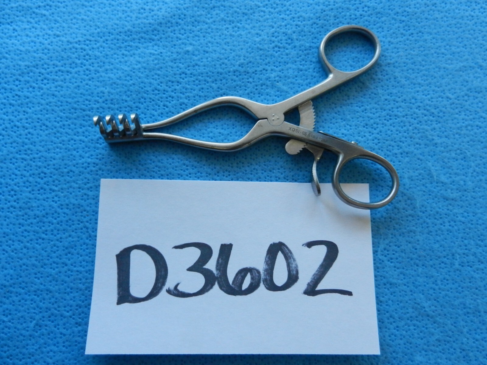 D3602 V. Mueller Allegiance Surgical 3 X 4 Weitlaner Retractor SA3110 / SU3110