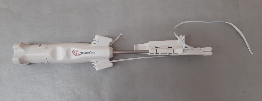 (Lot of 2) ArthroCare 21-8025NS N8TIVE ACL PEEK Femoral Implant