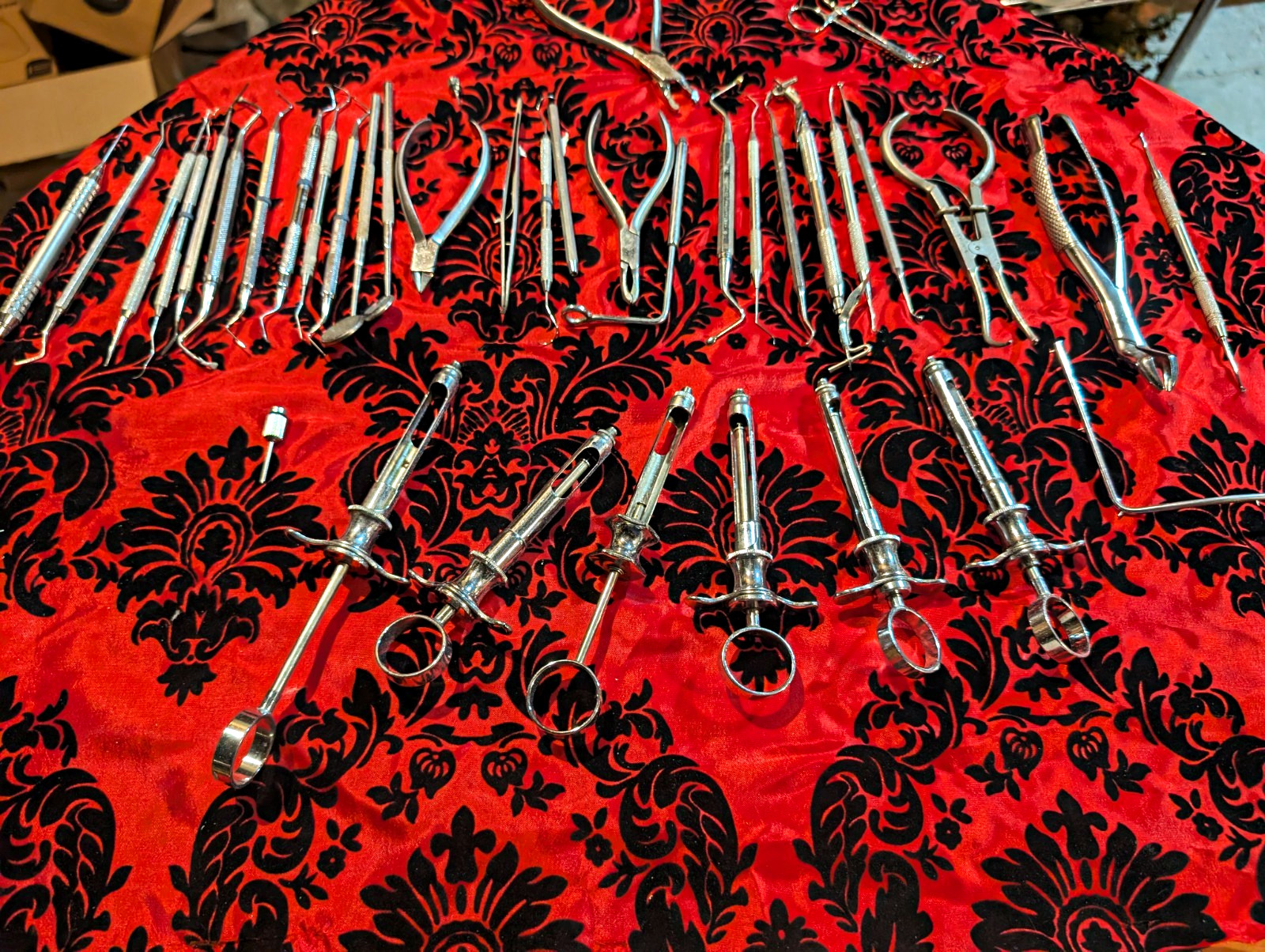 Assorted Stainless Steel Surgical Instrument Set for General Surgery