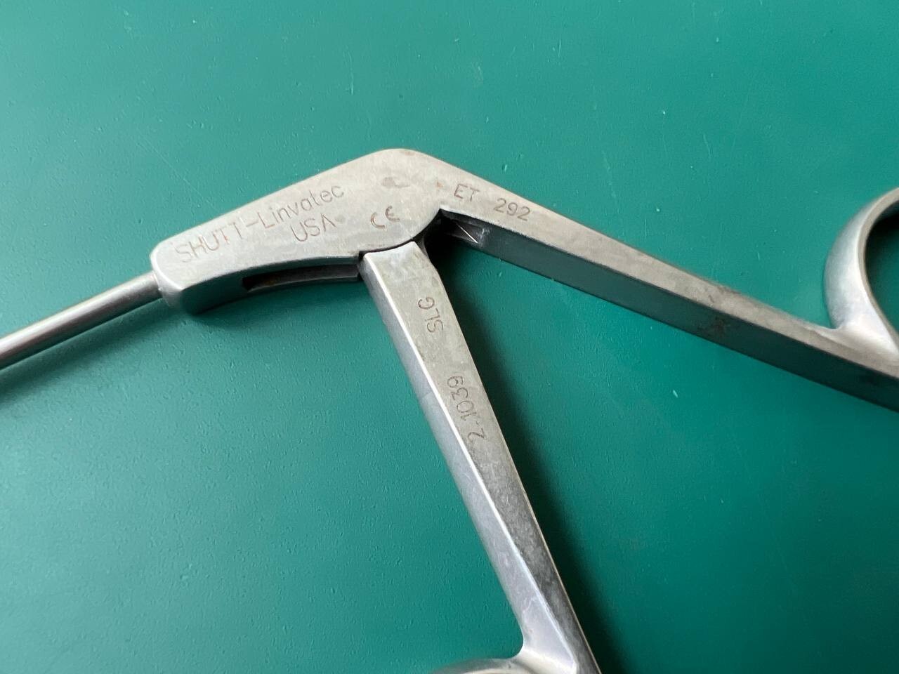 Shutt Concept 2.1039 Square Trimmer Forceps (SST) Blunt Tip, Straight