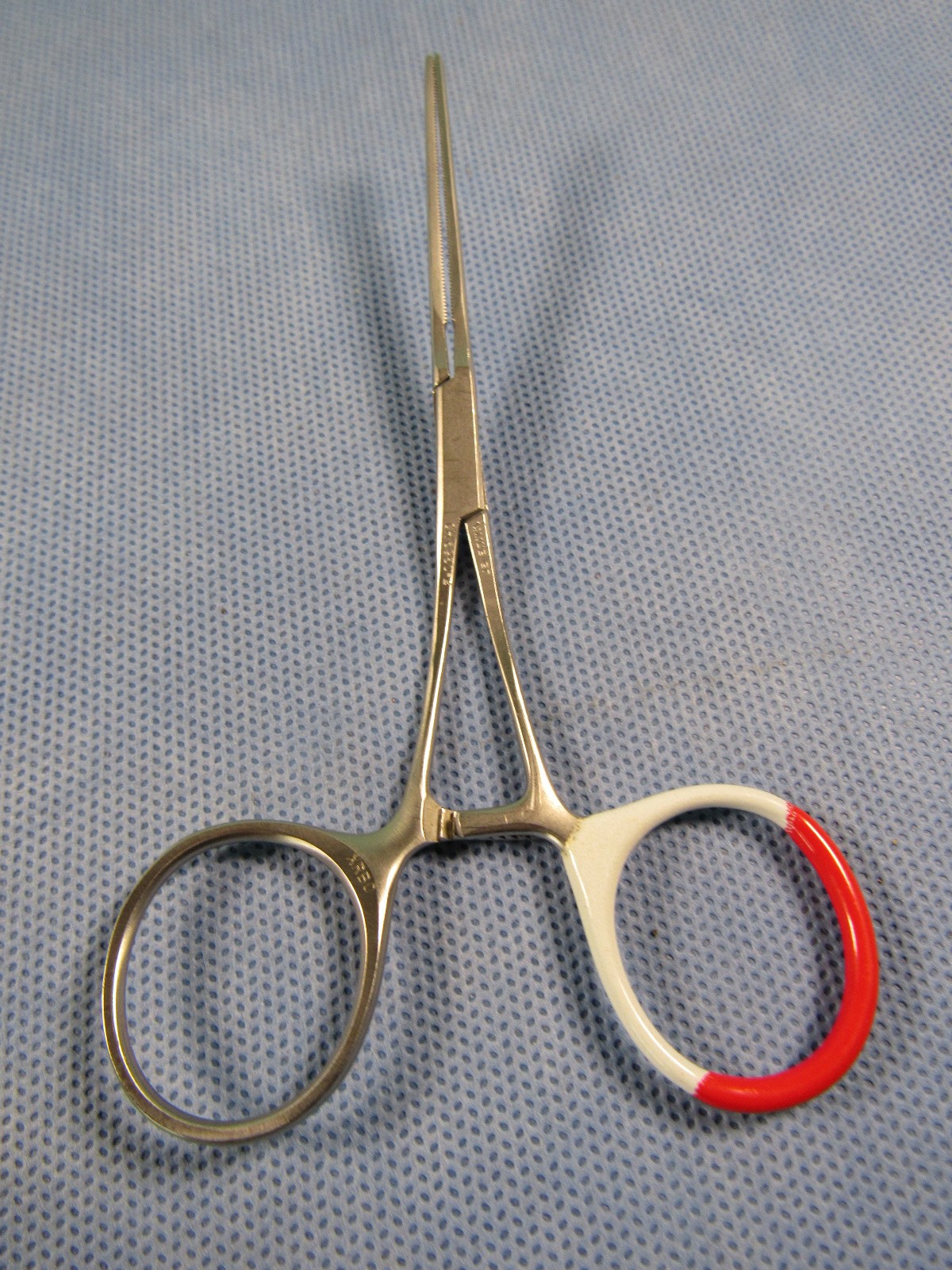 V. Mueller CH6950-002 Cooley X-Small Vascular Clamp Jaw 1-3/4″ Angled Shank 5″