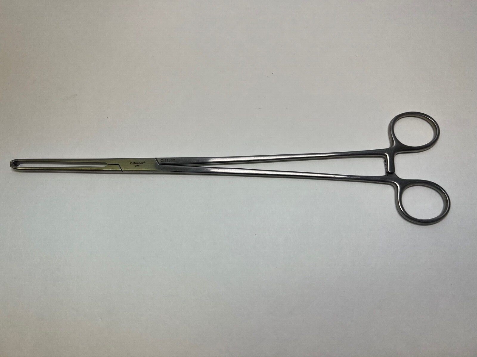 V. Mueller CH1562 Allis Tissue Forceps 12″ Ratchet Lock 5 X 6 Teeth