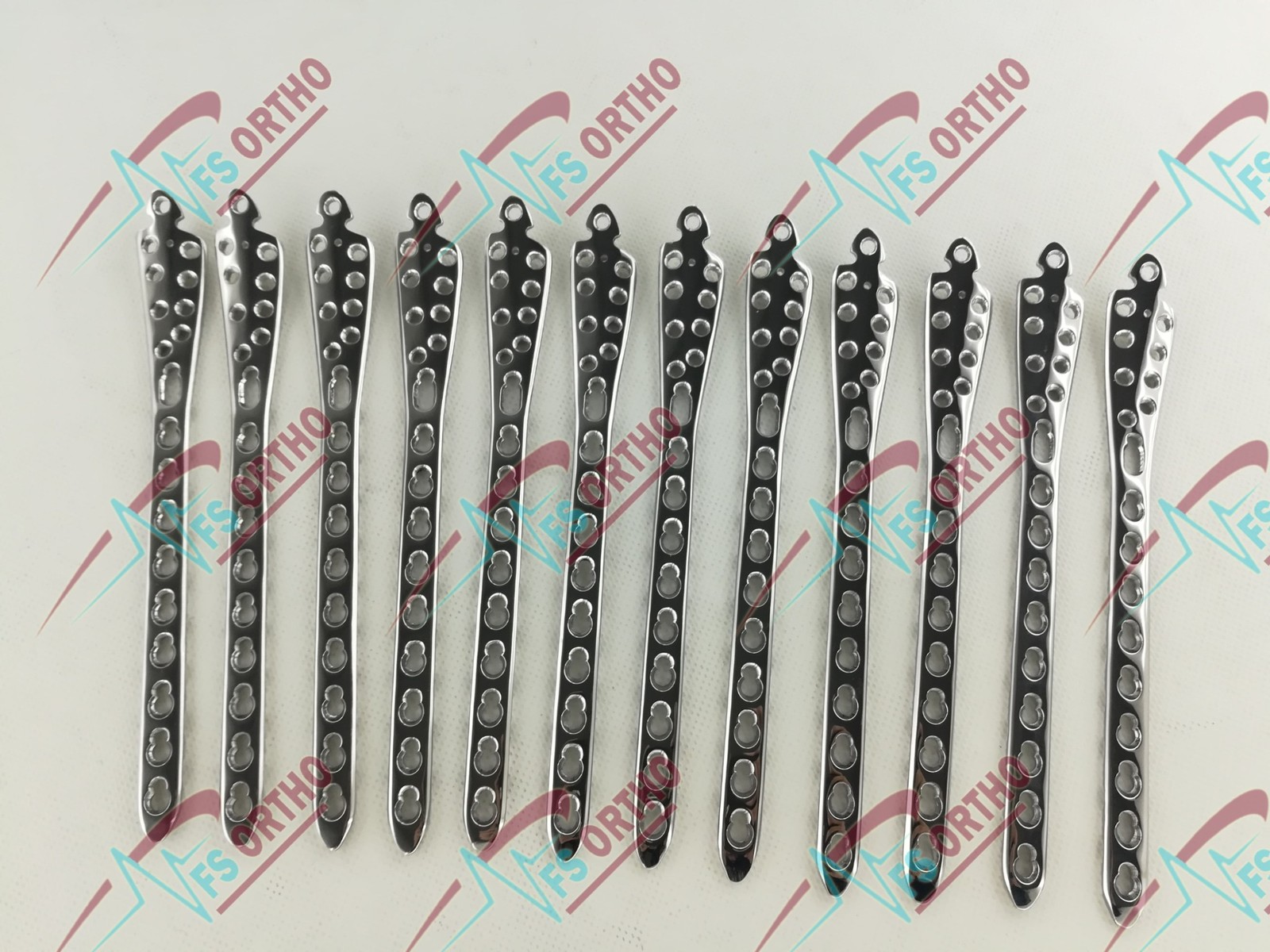Dïstal TïbIa Locking 4 to 12 Hole Plates L& R (18 Pcs) Stainless Steel 316L