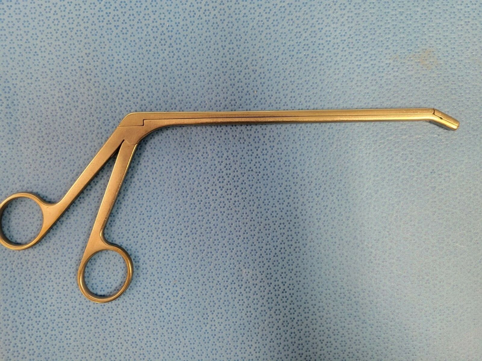 Codman 53-1242 4x10mm 7″ Angled Down Spurling Rongeur Orthopedic Nero