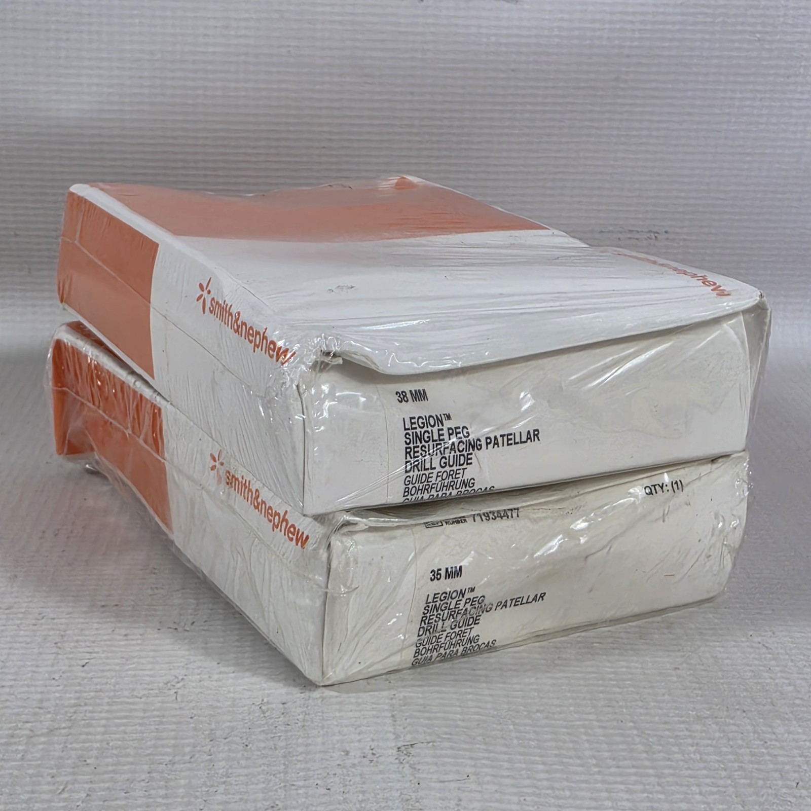 Smith & Nephew Legion 35mm & 38mm Single Peg Patellar Resurfacing Drill Guides
