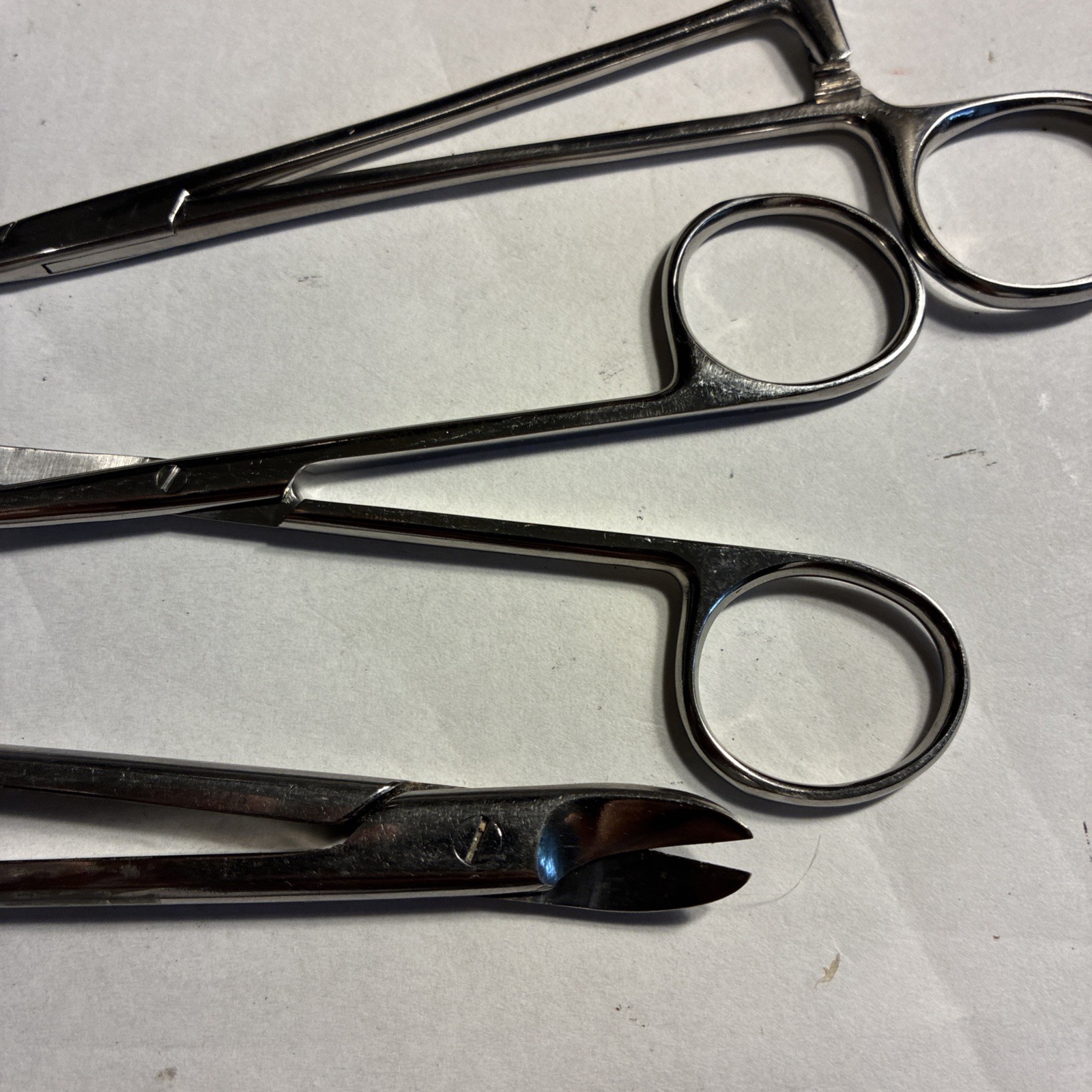 Vantage #V95-180 And V98-6 And 2 Scissors 5¾” Curved Stainless Steel Surgical