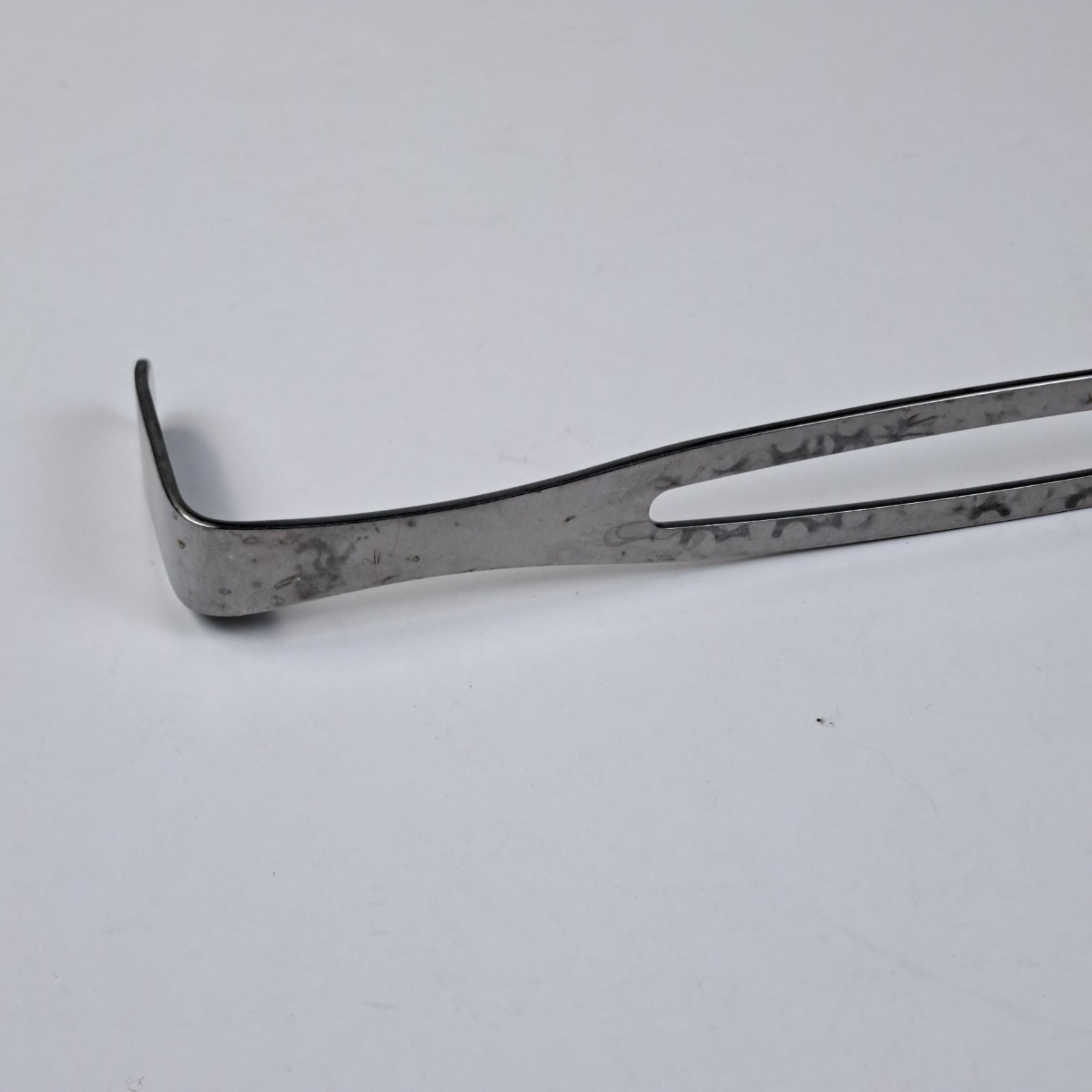 Aesculap BT041R Single Orthopedic Ortho Double Ended US Army Retractor 8.5″