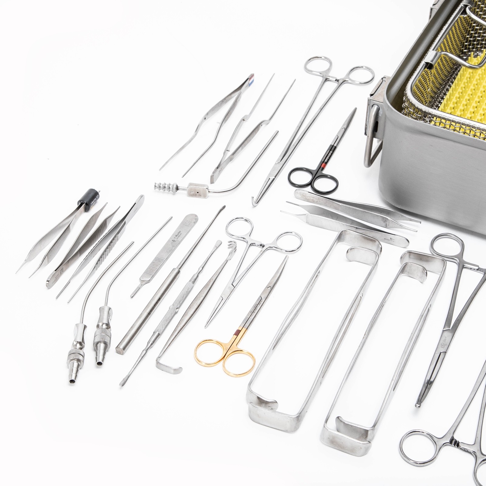V. Mueller NL 156 General Surgery Instrument Set – Forceps Scissors Retractors