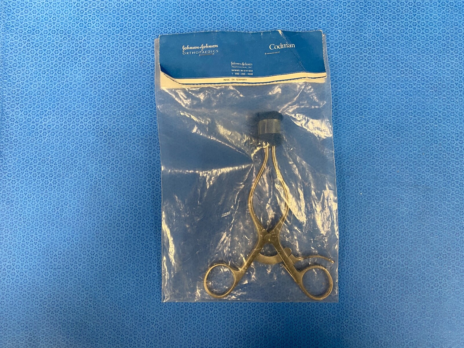 Codman 50-1196 Weitlaner Retractor, 3 X 4 Sharp Prong 6 1/2”