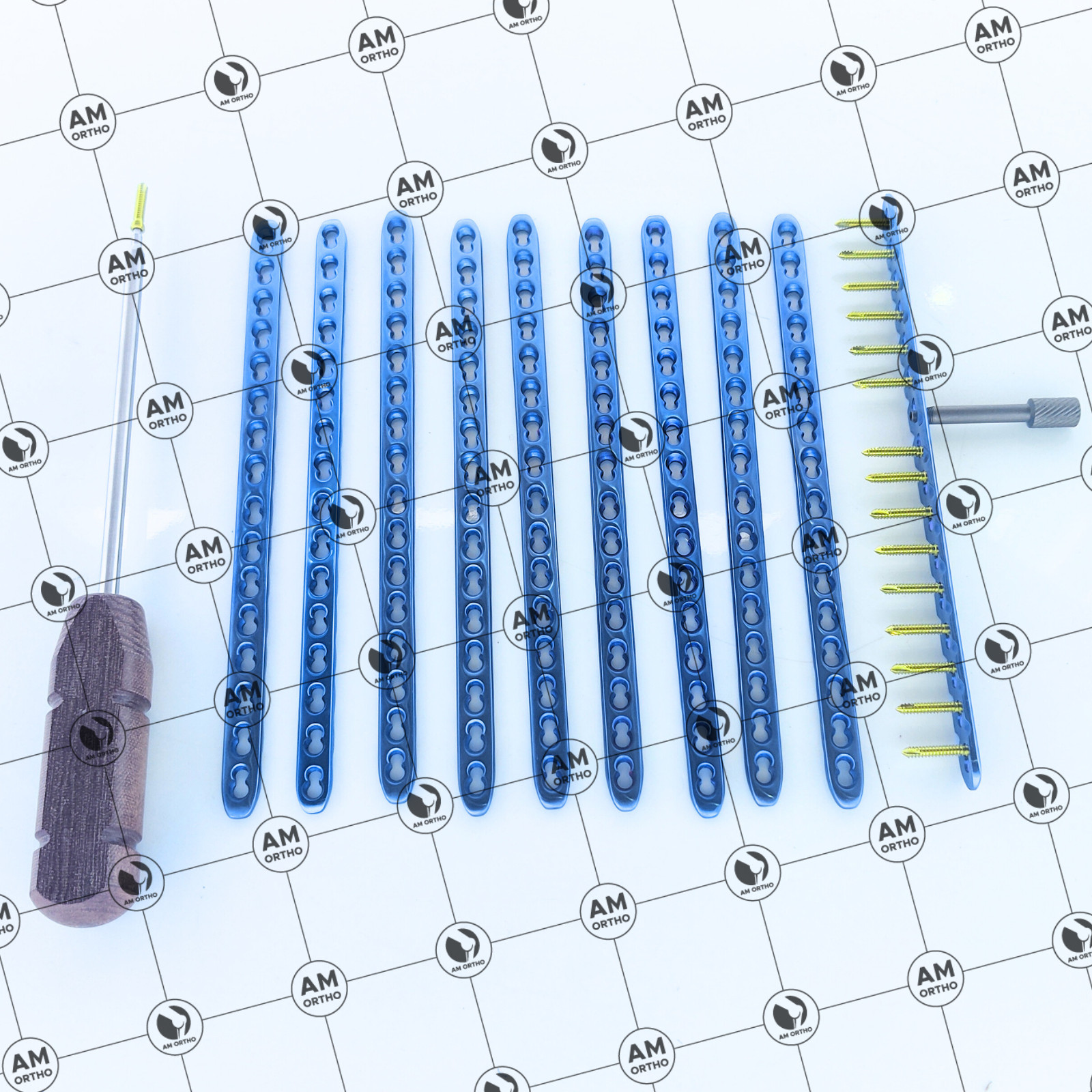 Veterinary Safety Locking 3.5mm Small Straight Plates 16H & Screws 82 Pcs Set Ti